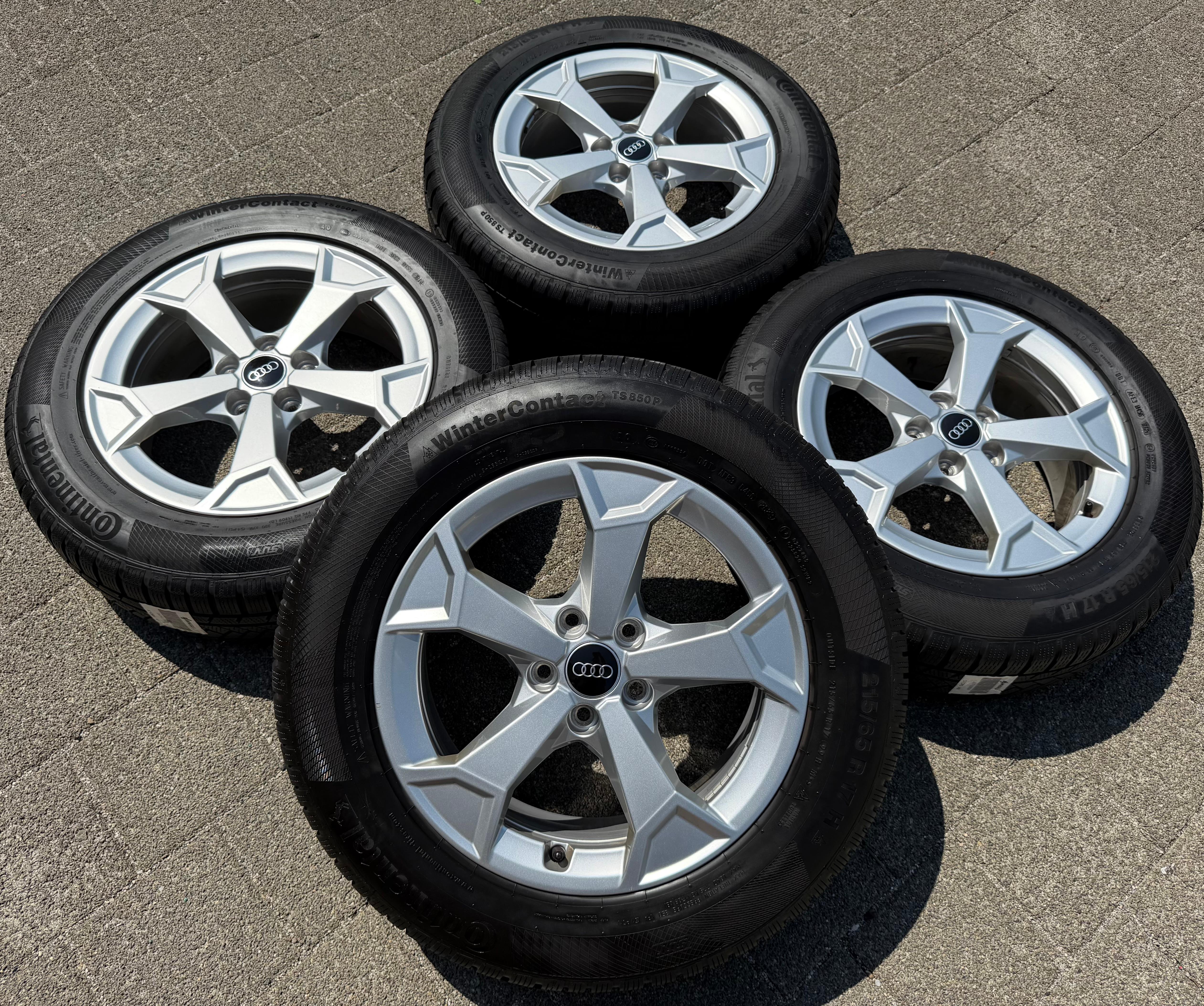 4 Original 17" Alu Winterräder AUDI Q3 F3 F3N 215/65R17 99H Continental 2023