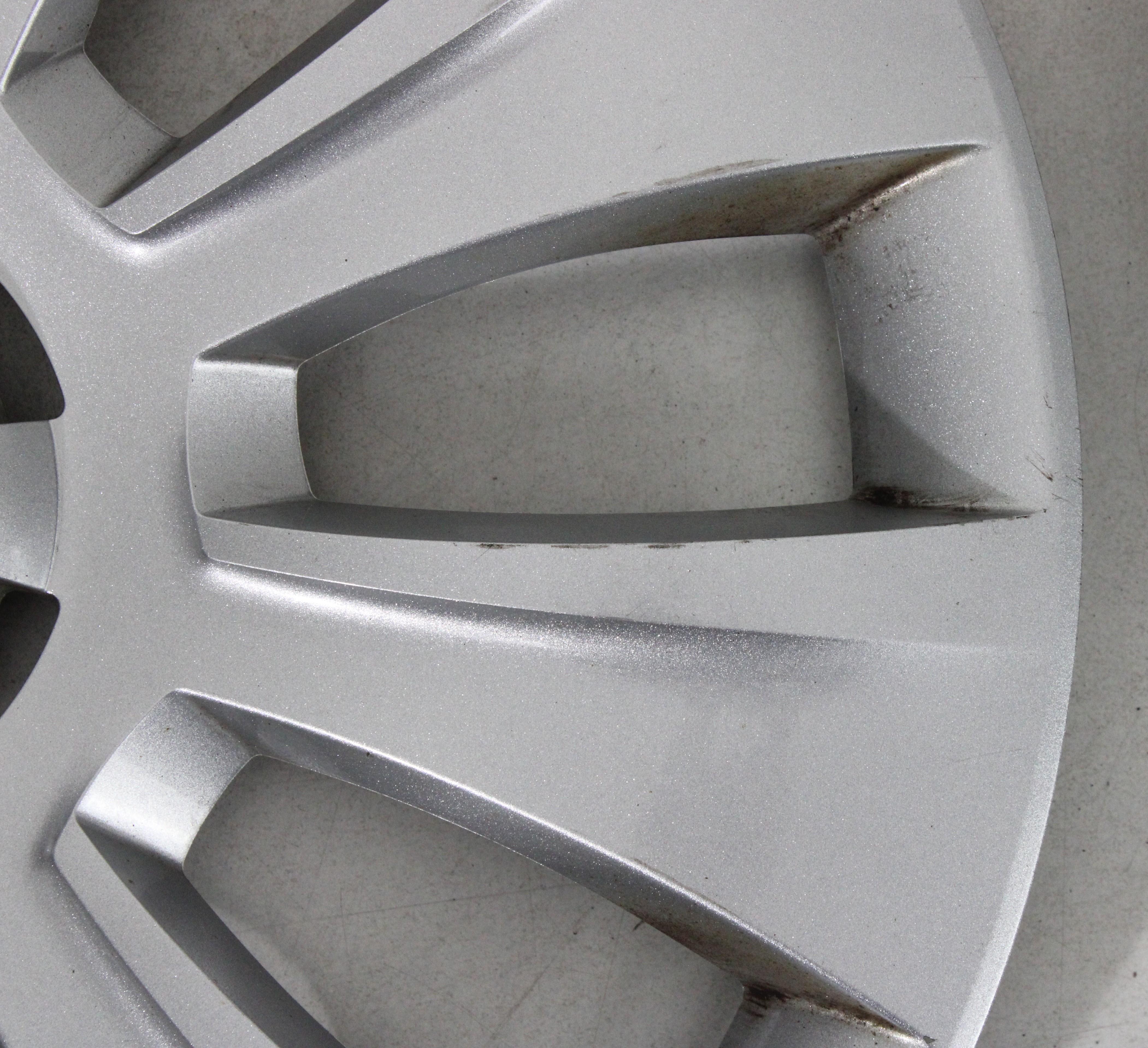 4 X ORIGINAL 16" RADKAPPEN SKODA KODIAQ SUPERB OCTAVIA YETI 57A601147