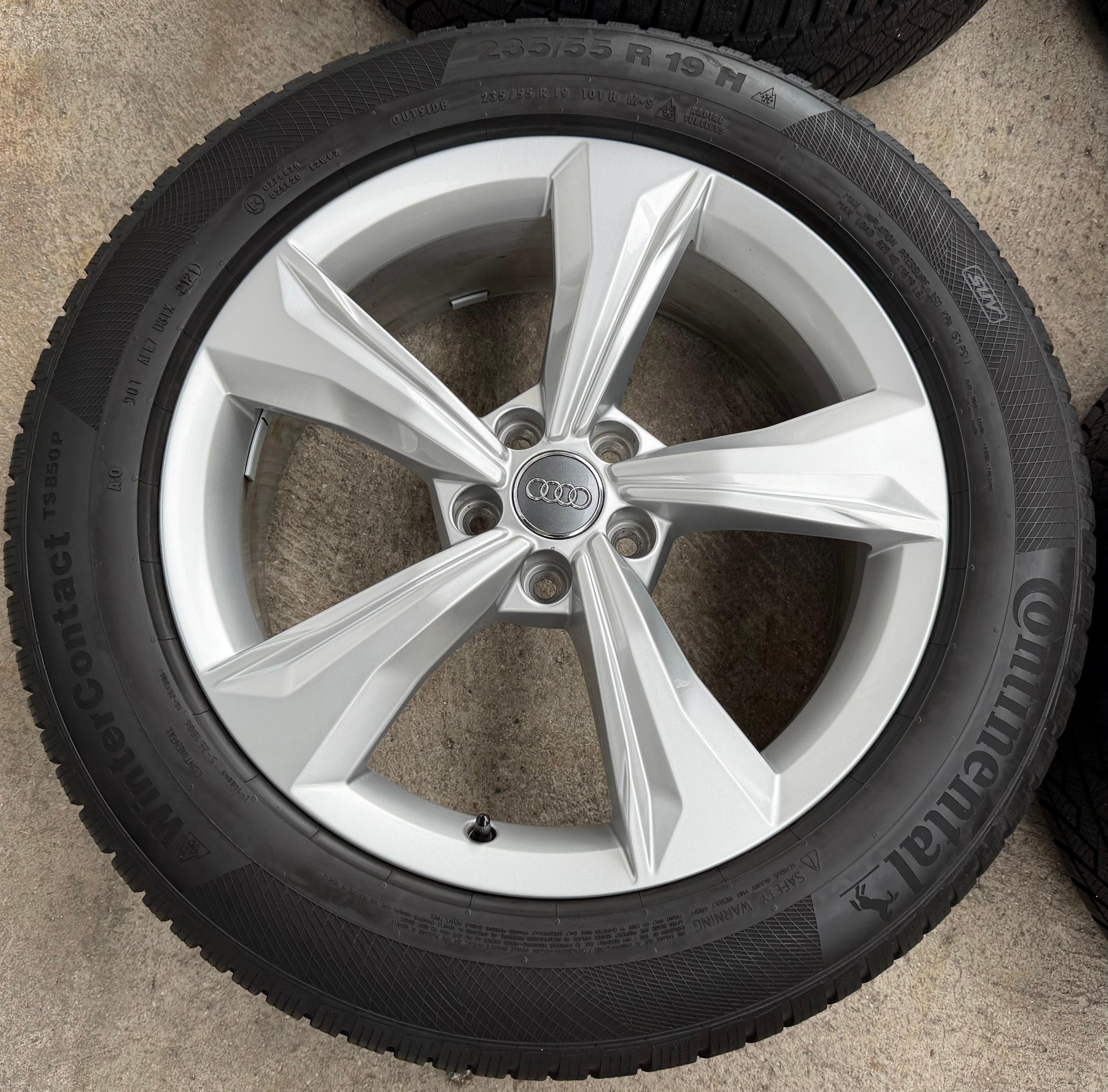 4 Original 19" Alu Winterräder Audi Q5 SQ5 FY 80A601025K 235/55R19 101H Continental 2021