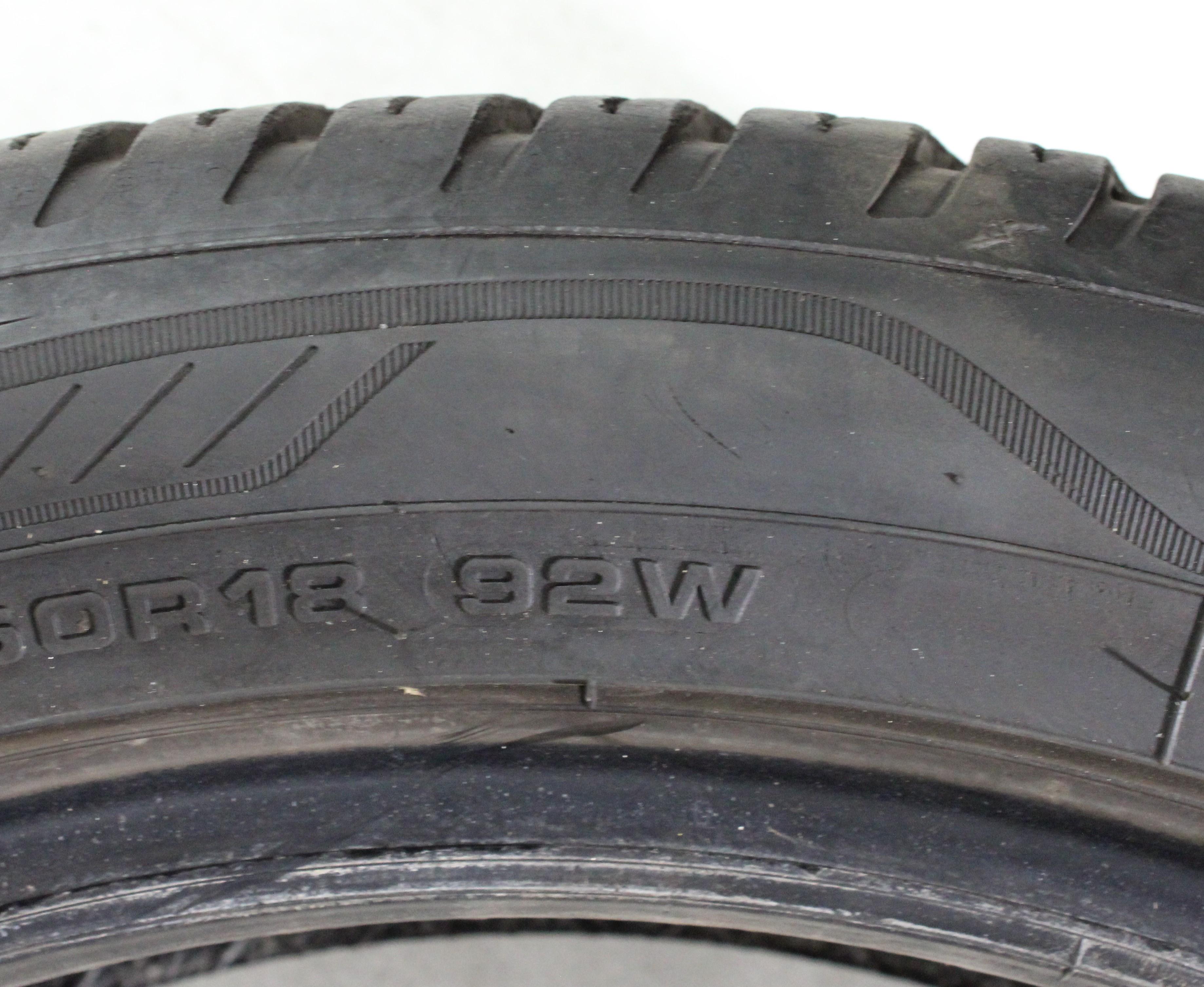 4 x 215/50R18 92W Ganzjahresreifen Goodyear Vector 4 Seasons GEN-3 2x5,5-6mm/2x6,5-7mm 3x2021/1x2024
