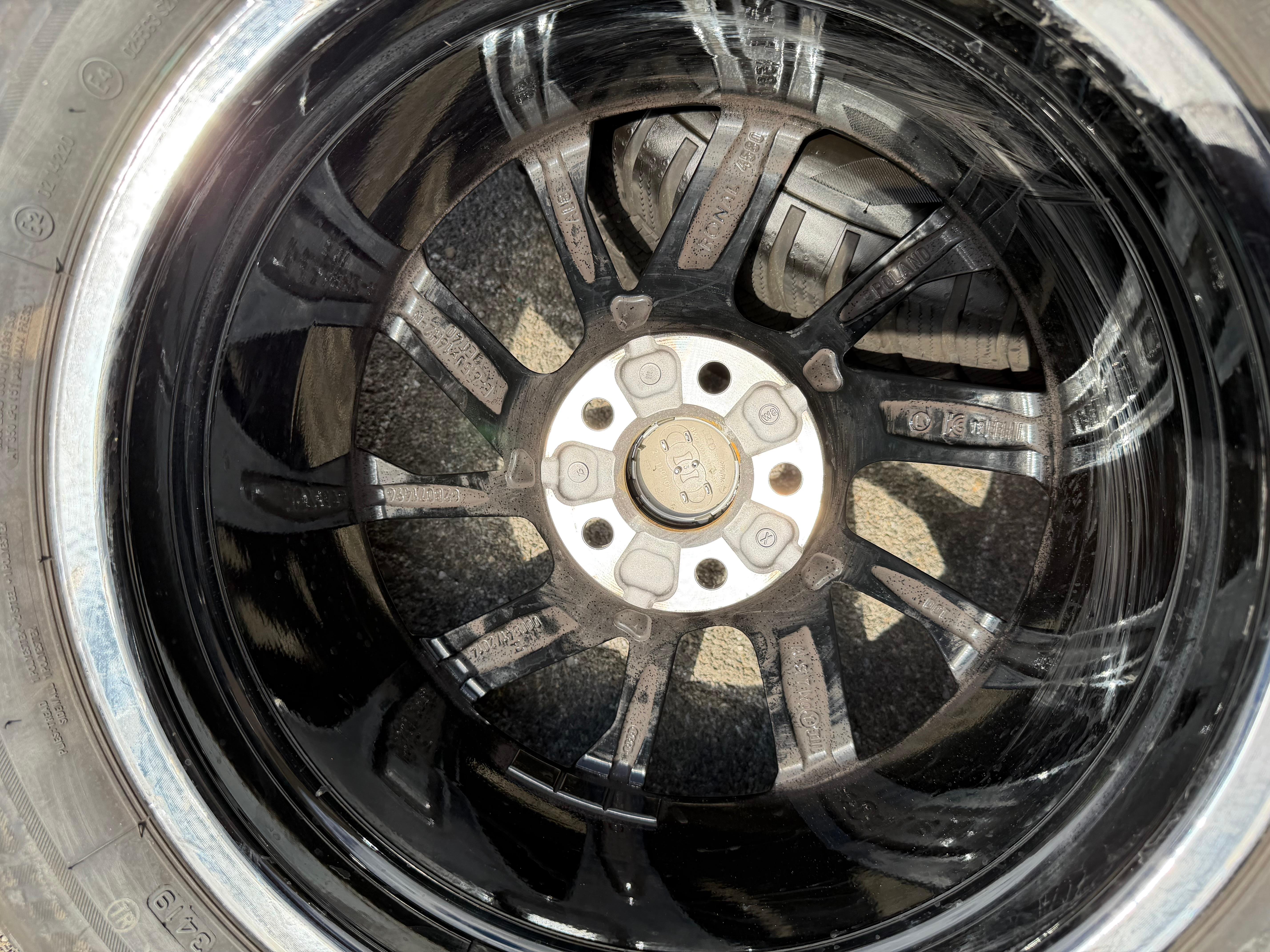 4 ruote complete in lega originali invernali Audi A1 Allstreet City Carver GBH 82B071496 Bridgestone