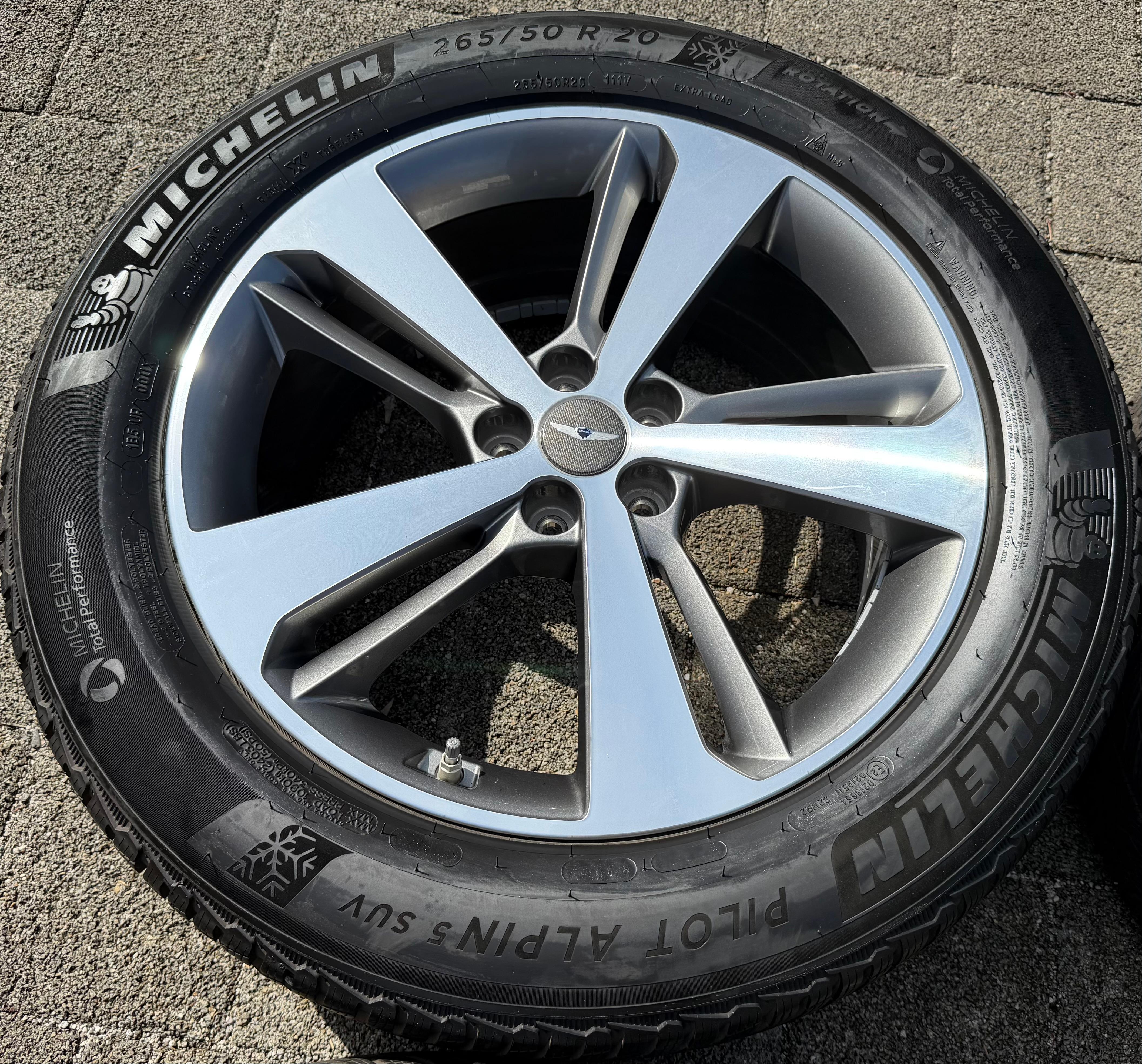 4 Original 20" Alu Winterräder Genesis GV80 52910-T6110 265/50R20 111V Michelin RDKS