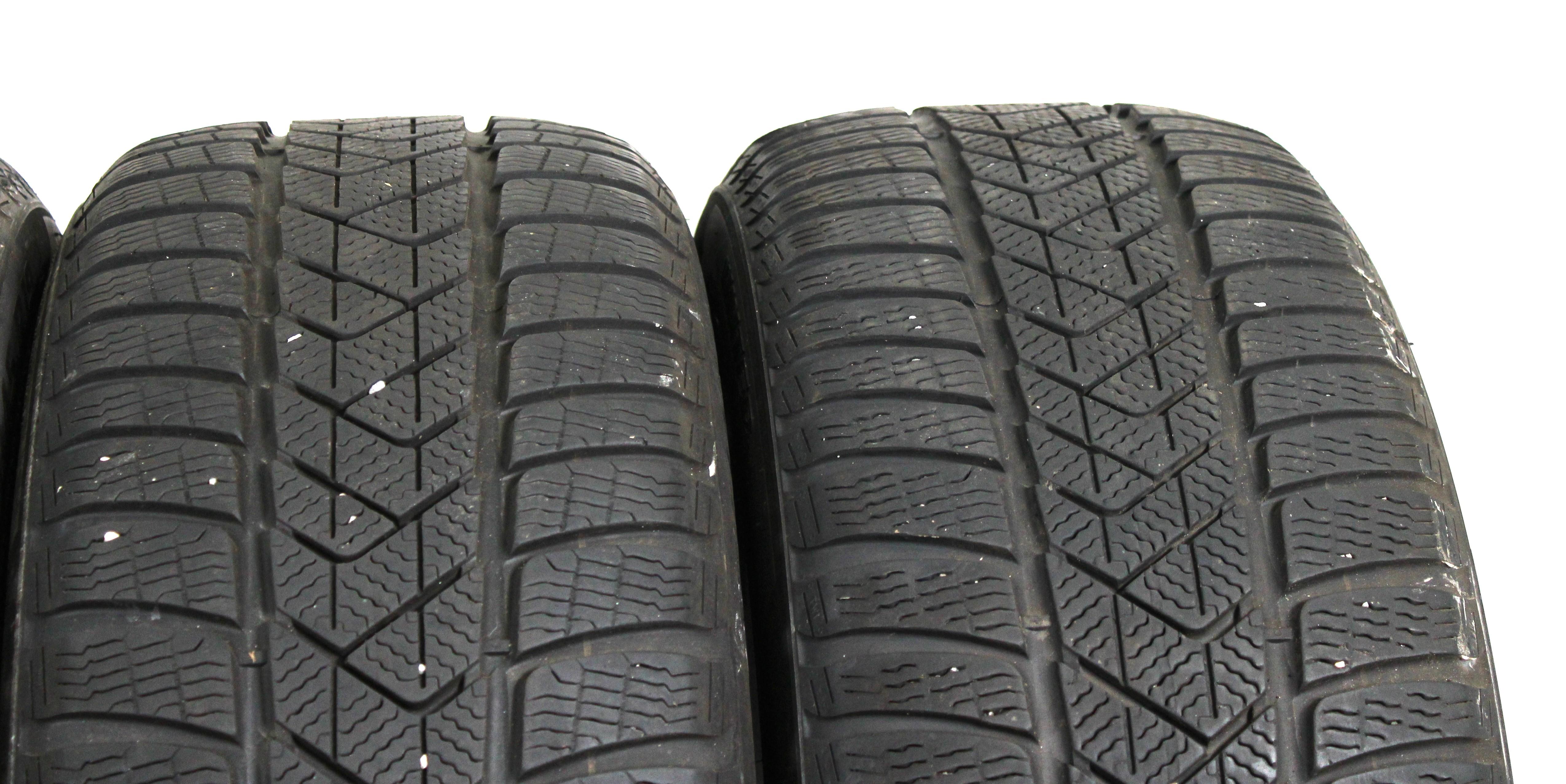 4 x 225/45R19 96V Winterreifen Pirelli Sottozero 3 Runflat 5,5mm 2019 *