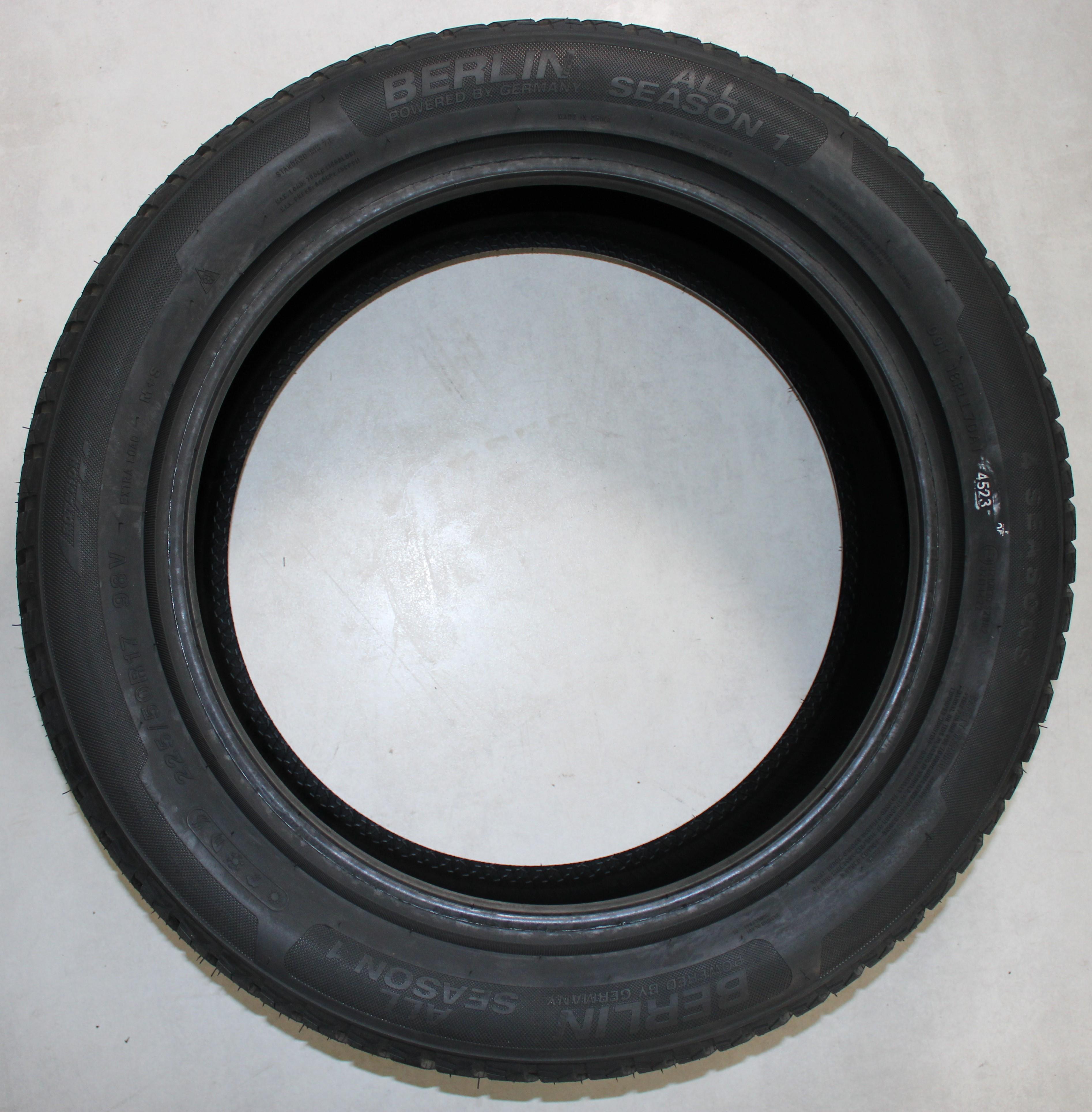 4 x 225/50R17 98V pneumatici per tutte le stagioni Berlin Tires All Season 1 2023