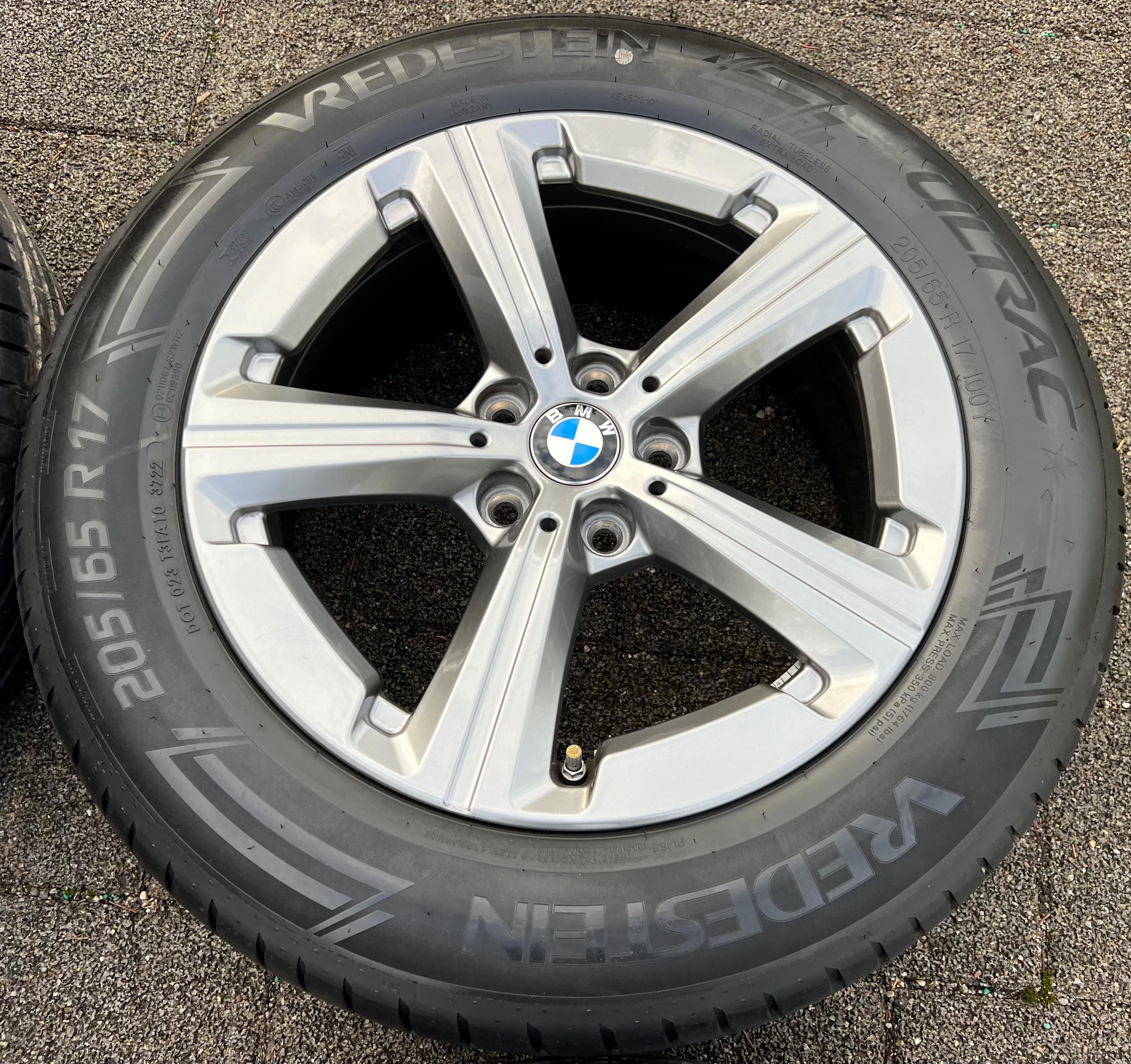 4 RUEDAS DE ALEACIÓN ORIGINALES DE 17" PARA VERANO BMW X1 U11 X2 U10 205/65R17 100Y VREDESTEIN 2022 RDKS