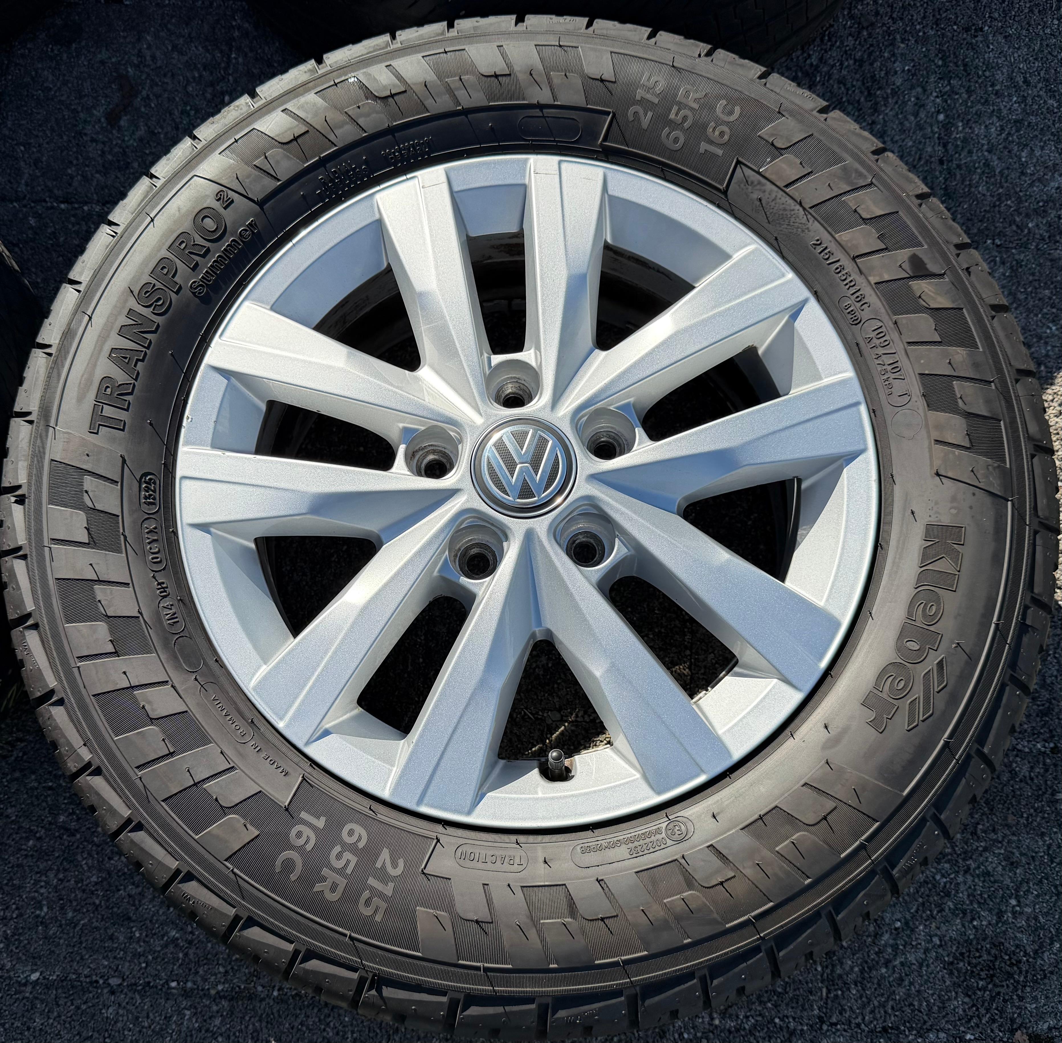 4 ruote estive in lega originali VW Bus T5 T6 T6.1 215/65R16C Clayton 7E0601025N