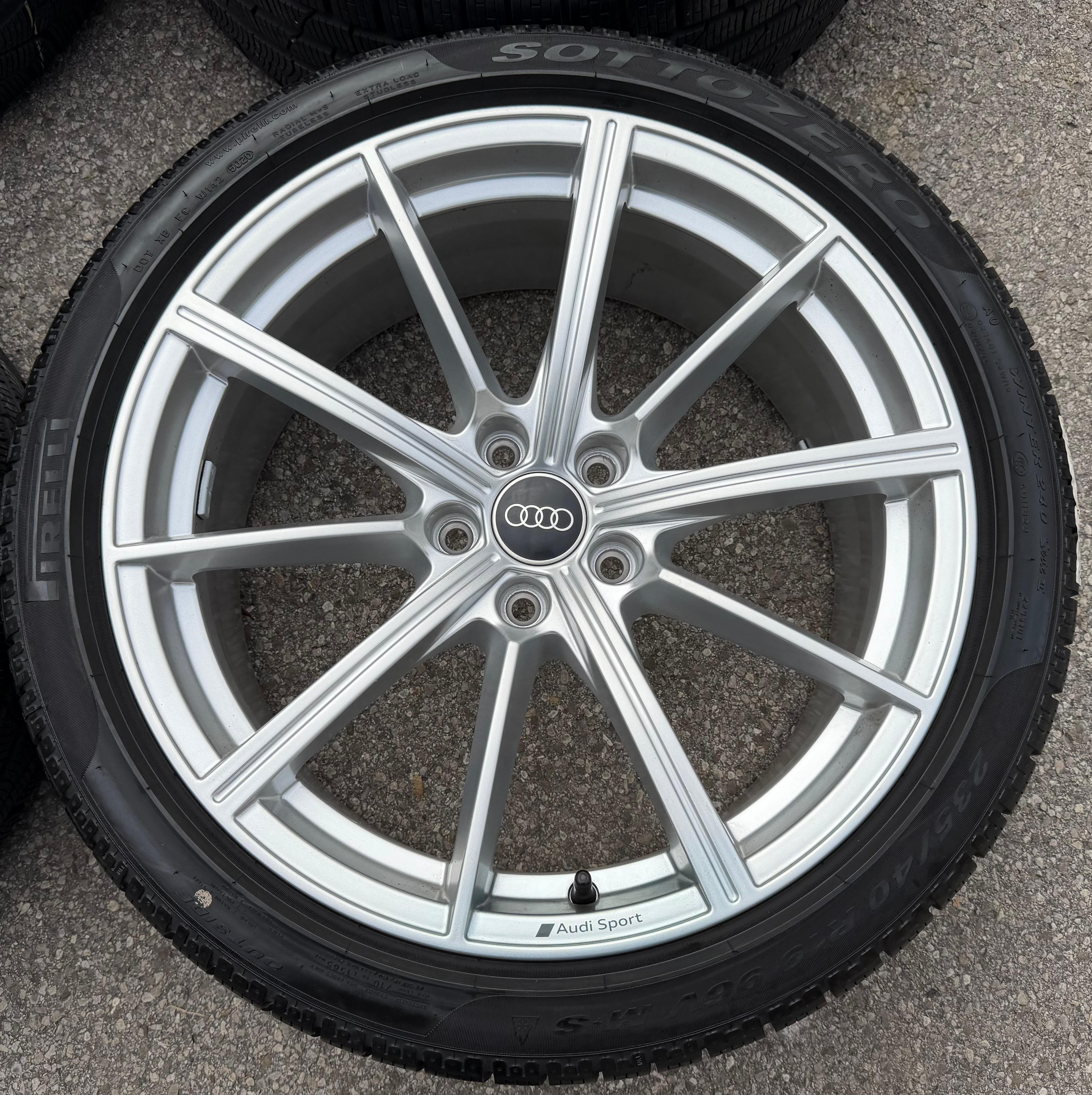 4 roues hiver en alliage d’origine 19" Audi RS4 RS5 8W 8W0601025CP 235/40R19 96V Pirelli