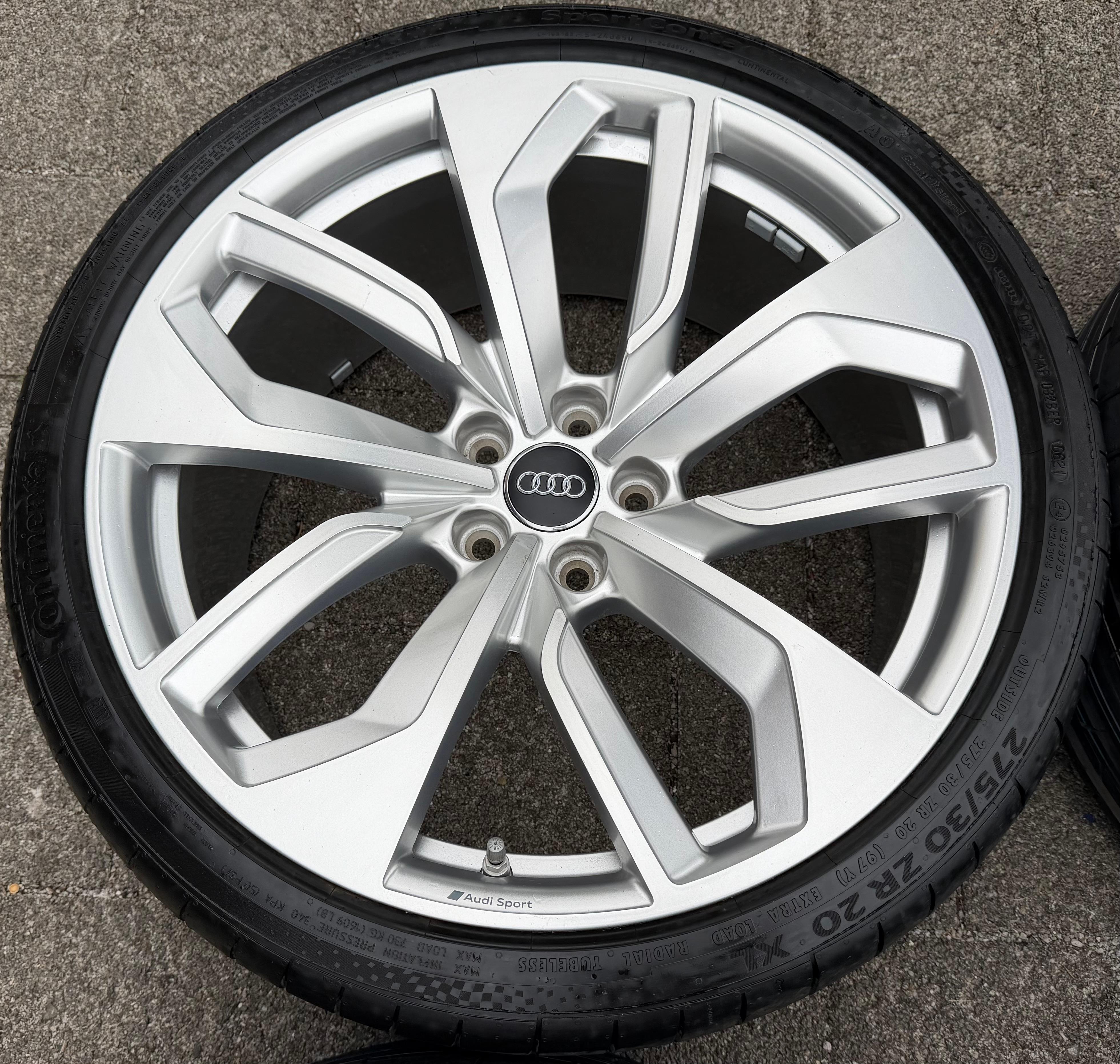 4 ruedas de verano de aluminio originales de 20" AUDI RS4 RS5 8W 275/30R20 97Y 8W0601025DB Continental
