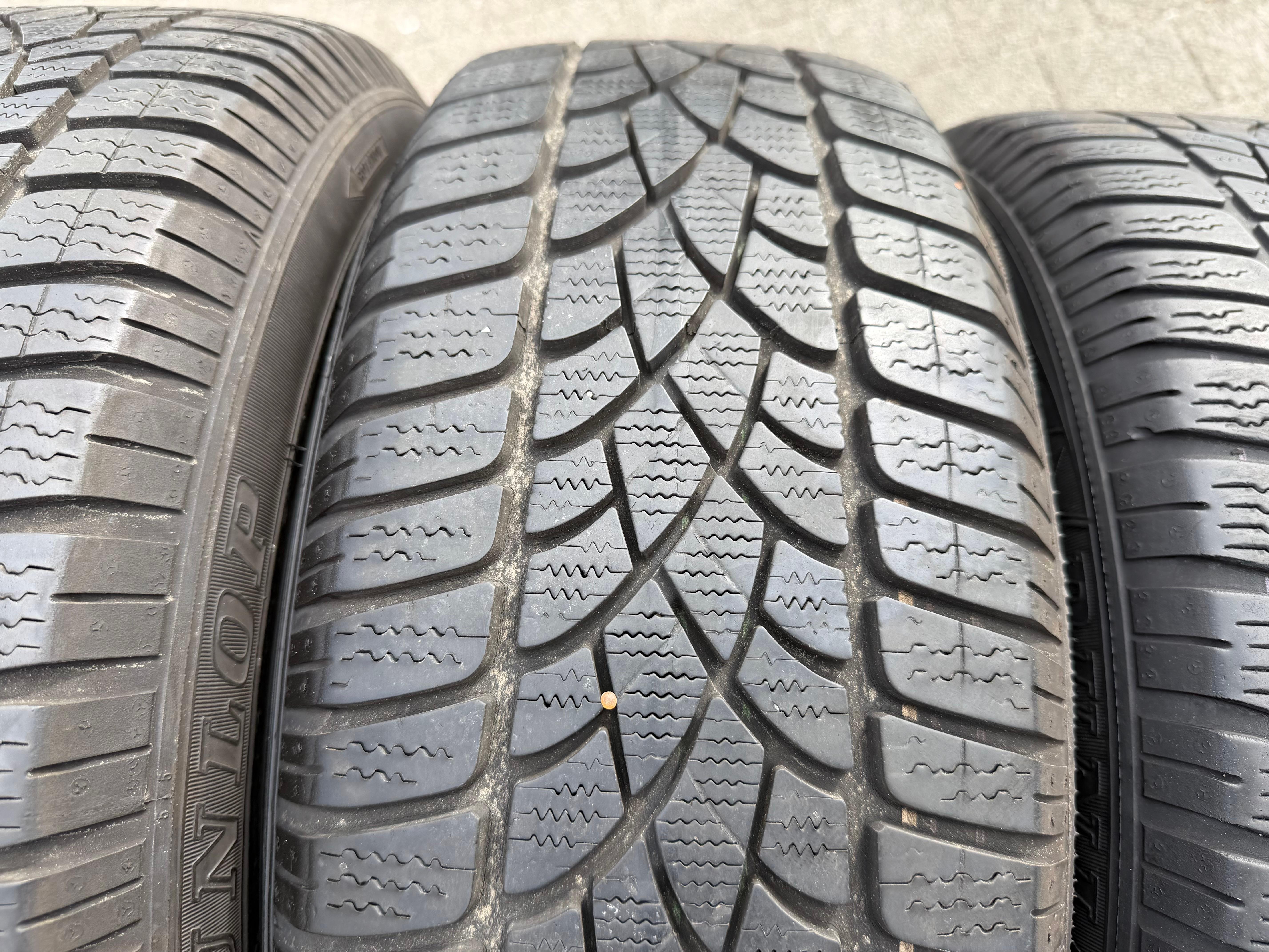 4 Original Alu Winterräder Audi A4 8W B9 8W0601025A 205/60R16 92H Dunlop