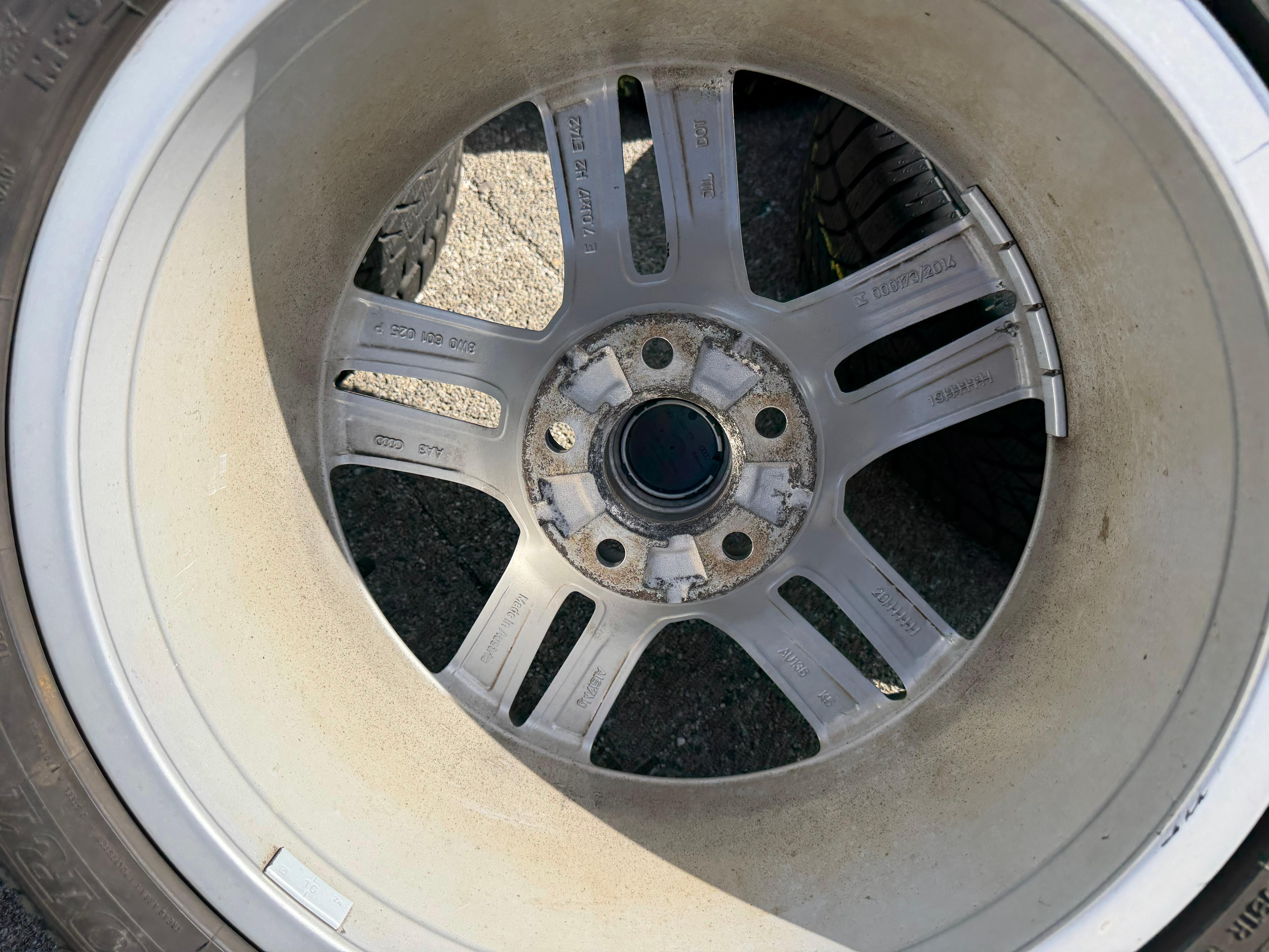 4 Original 17" Alu Winterräder Audi A4 B9 8W 8W0601025P 225/50R17 98H Dunlop 2020