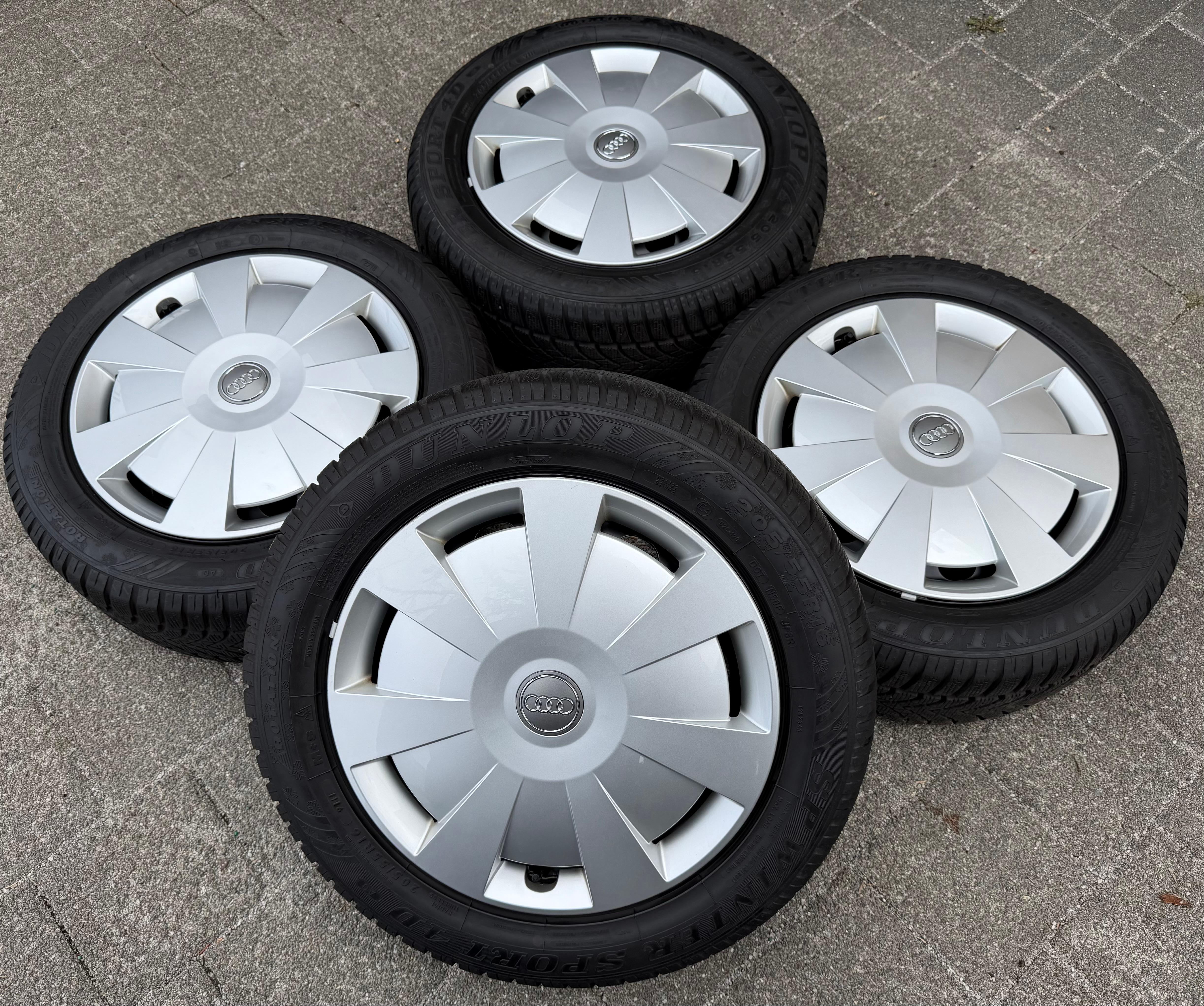 4 Winterräder Audi A3 8V Sportback Cabrio  205/55R16 91H Dunlop 8V0601027A