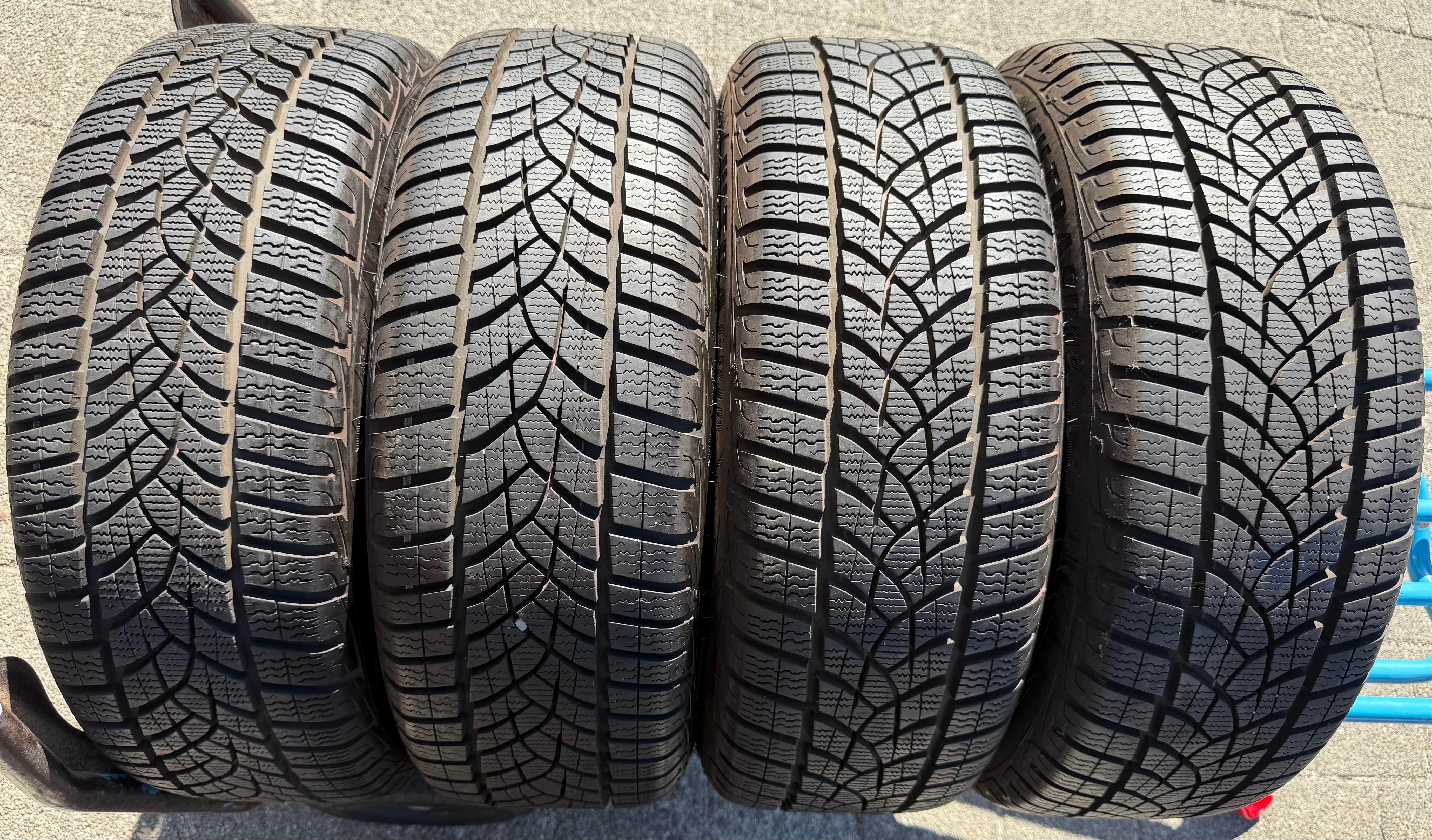 4 Original Alu Winterräder Audi A3 8Y 8Y0071496 205/55R16 91H Goodyear