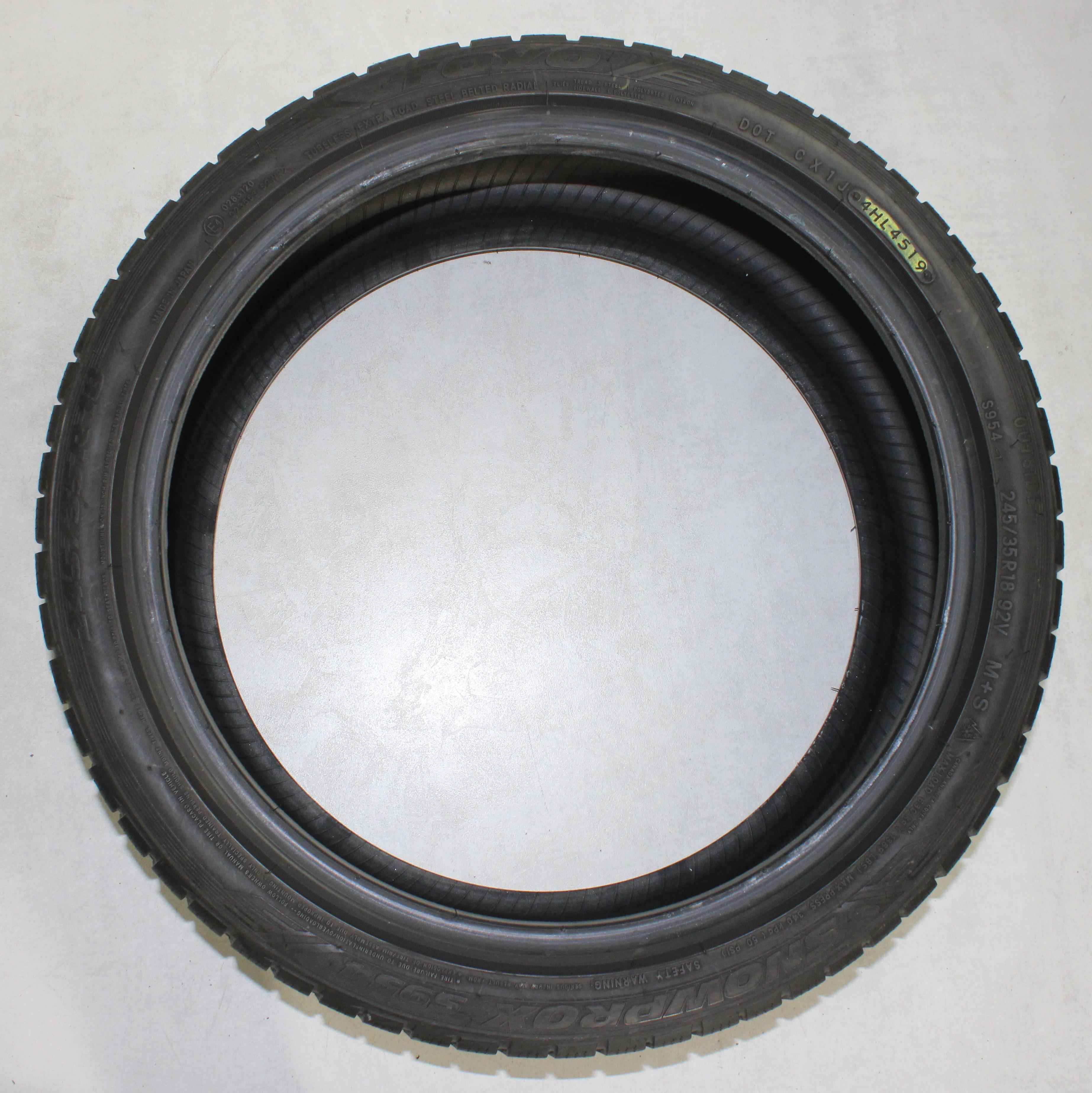 2 x 245/35R18 92V pneumatici invernali Toyo SnowProx S954 1x5-5,5mm/1x6-6,5mm 2019
