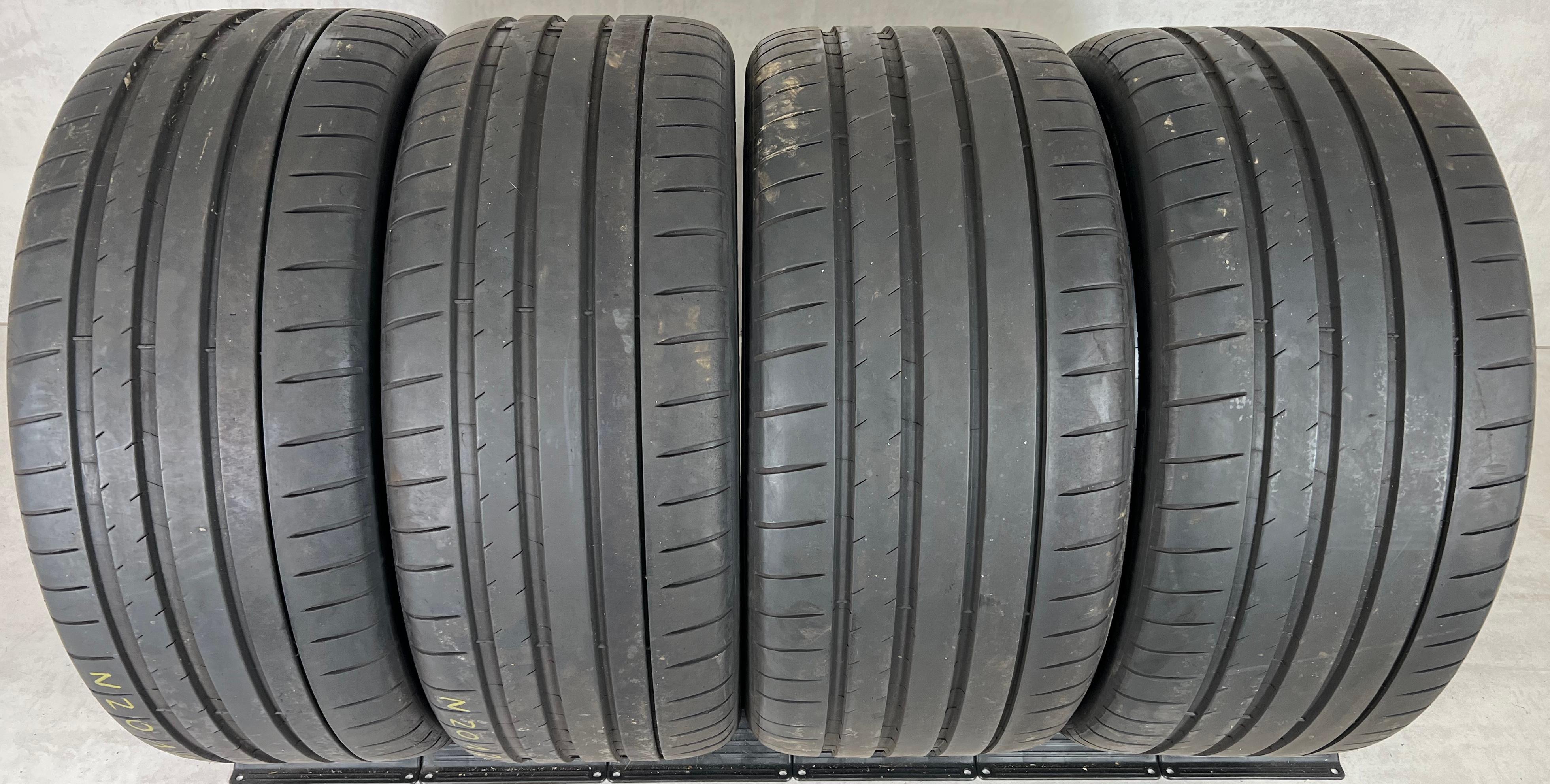 2 x 265/45R19 105Y 2 x 295/40R19 108Y Sommerreifen Michelin Pilot Sport 4 5,5-6mm 2017 N0