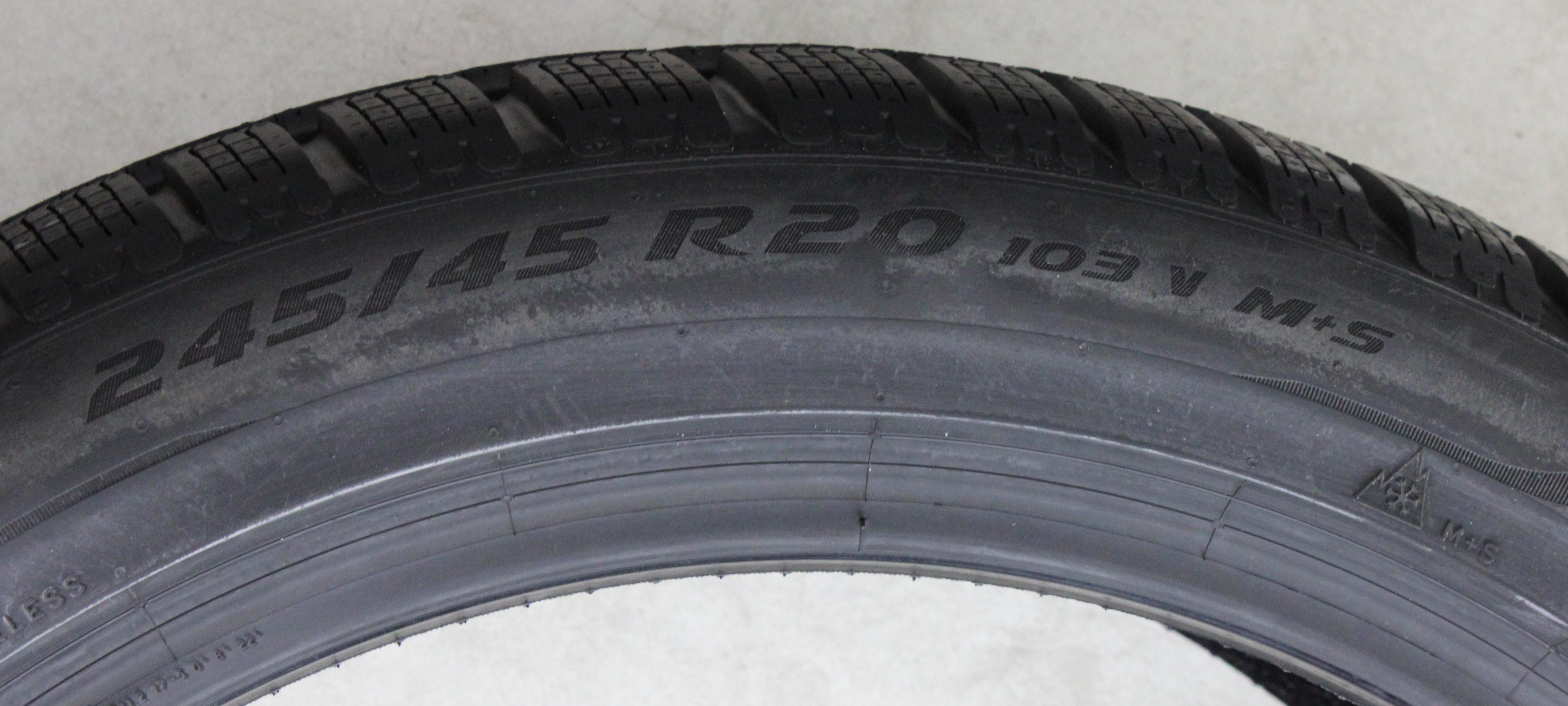 4 x 245/45R20 103V Winterreifen Pirelli Pzero Winter NF0 Elect Volles Profil 2021