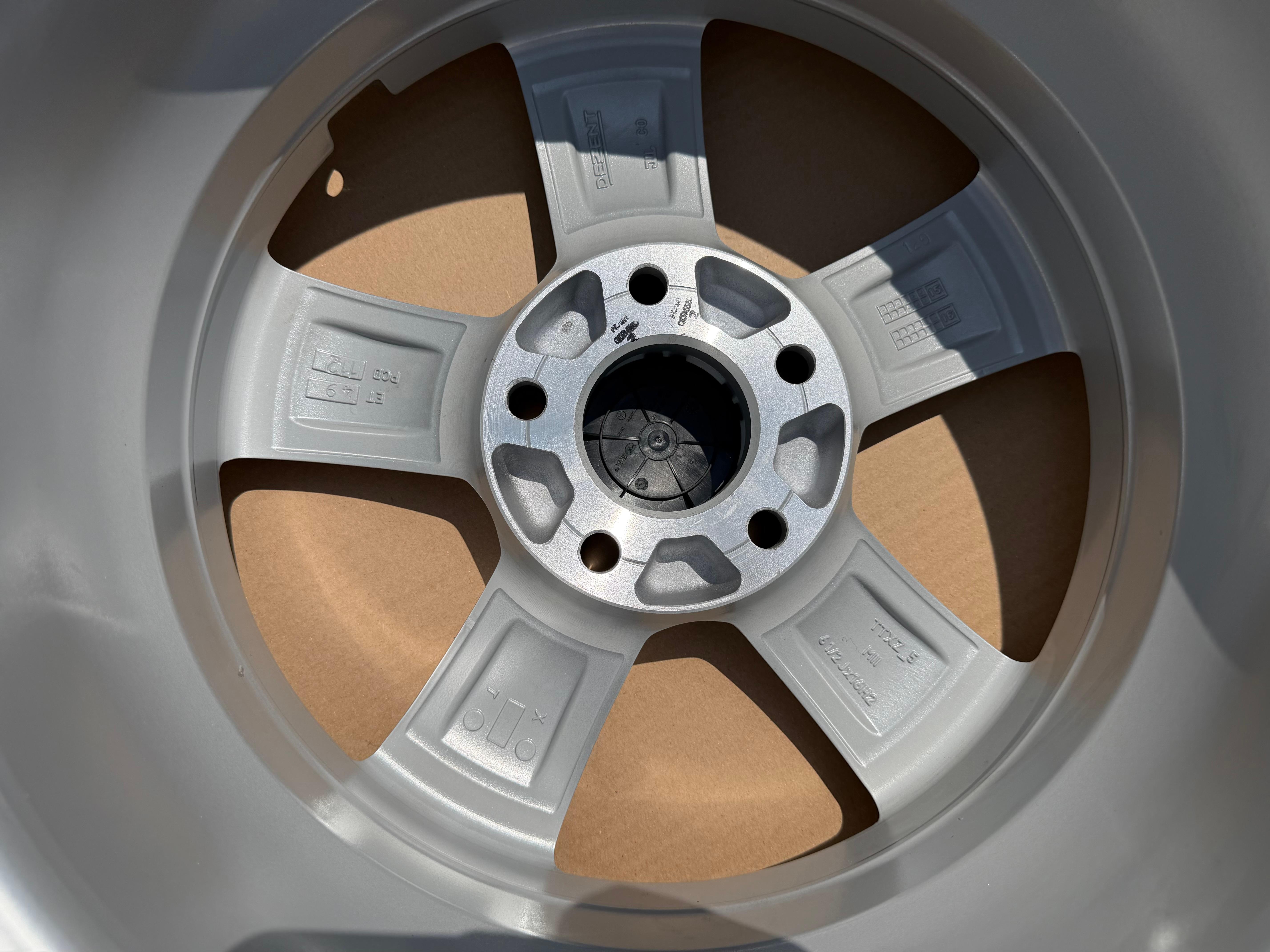 4 ALUFELGEN 16" MERCEDES A-KLASSE W176 B-KLASSE W246 CLA W117 6,5x16 ET49