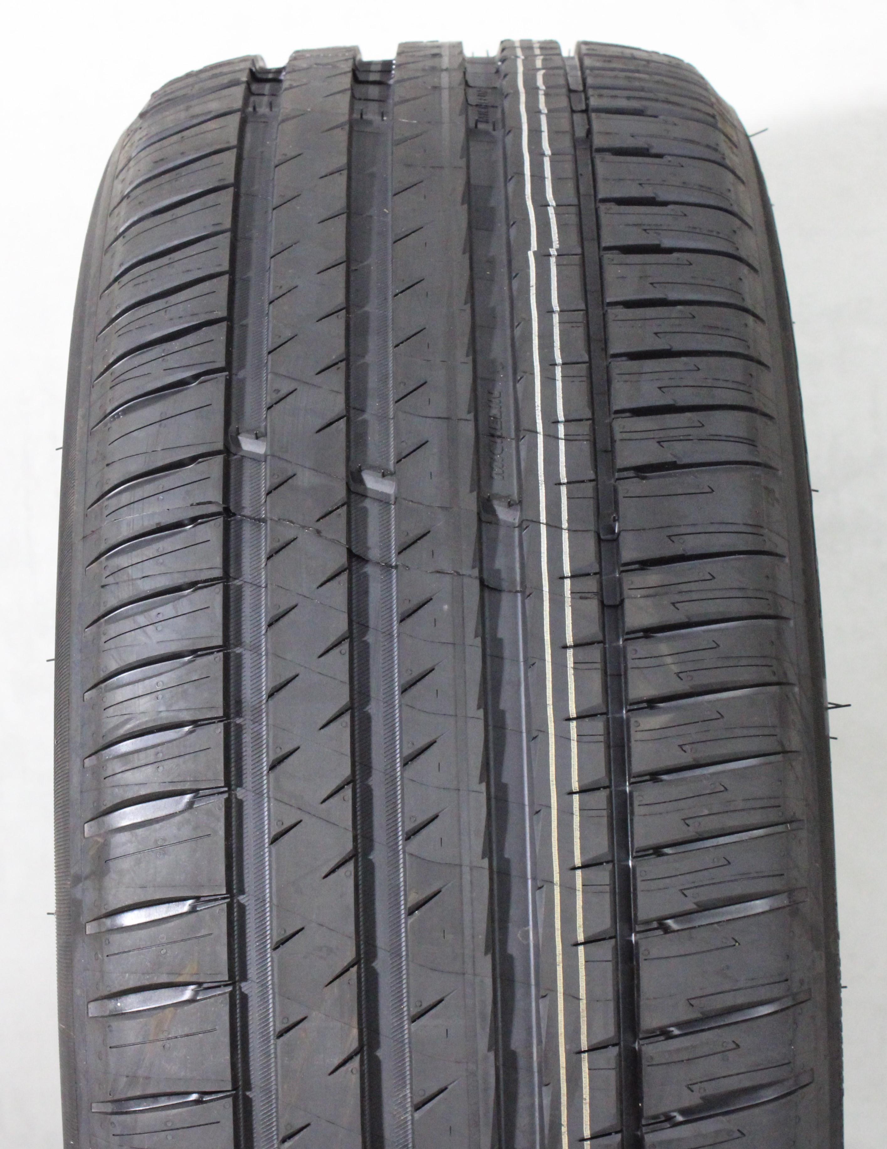 1 neumático de verano Michelin Pilot Sport 4 SUV 245/50R19 105W, con banda de rodadura completa, 2024 * NUEVO