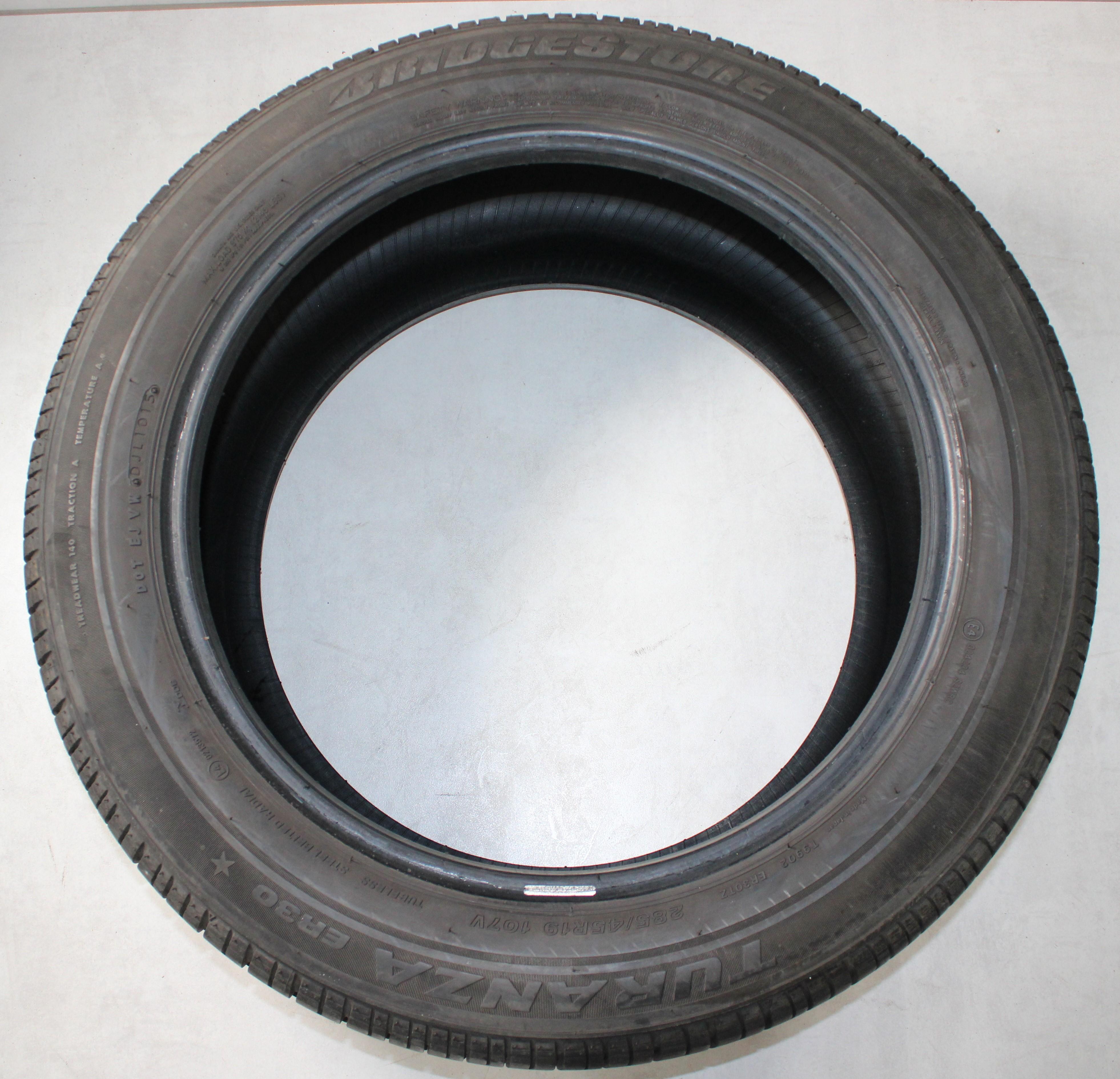 2 x 285/45R19 107V Sommerreifen Bridgestone Turanza ER30 7,5-8mm 2015 *
