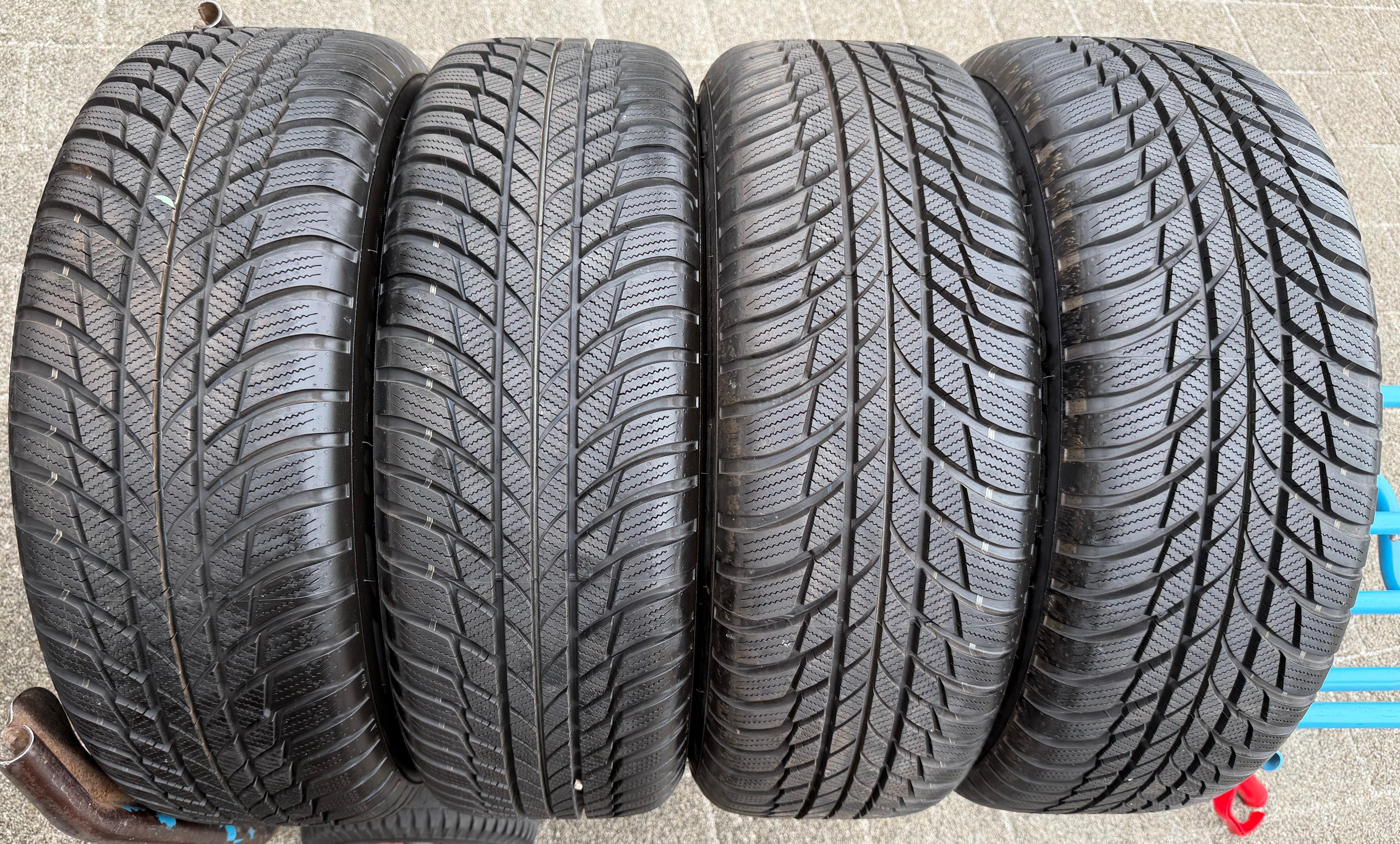4 Winterräder Audi Q2 GA VW T-Roc 205/60R16 92H Bridgestone 5Q0601027AM