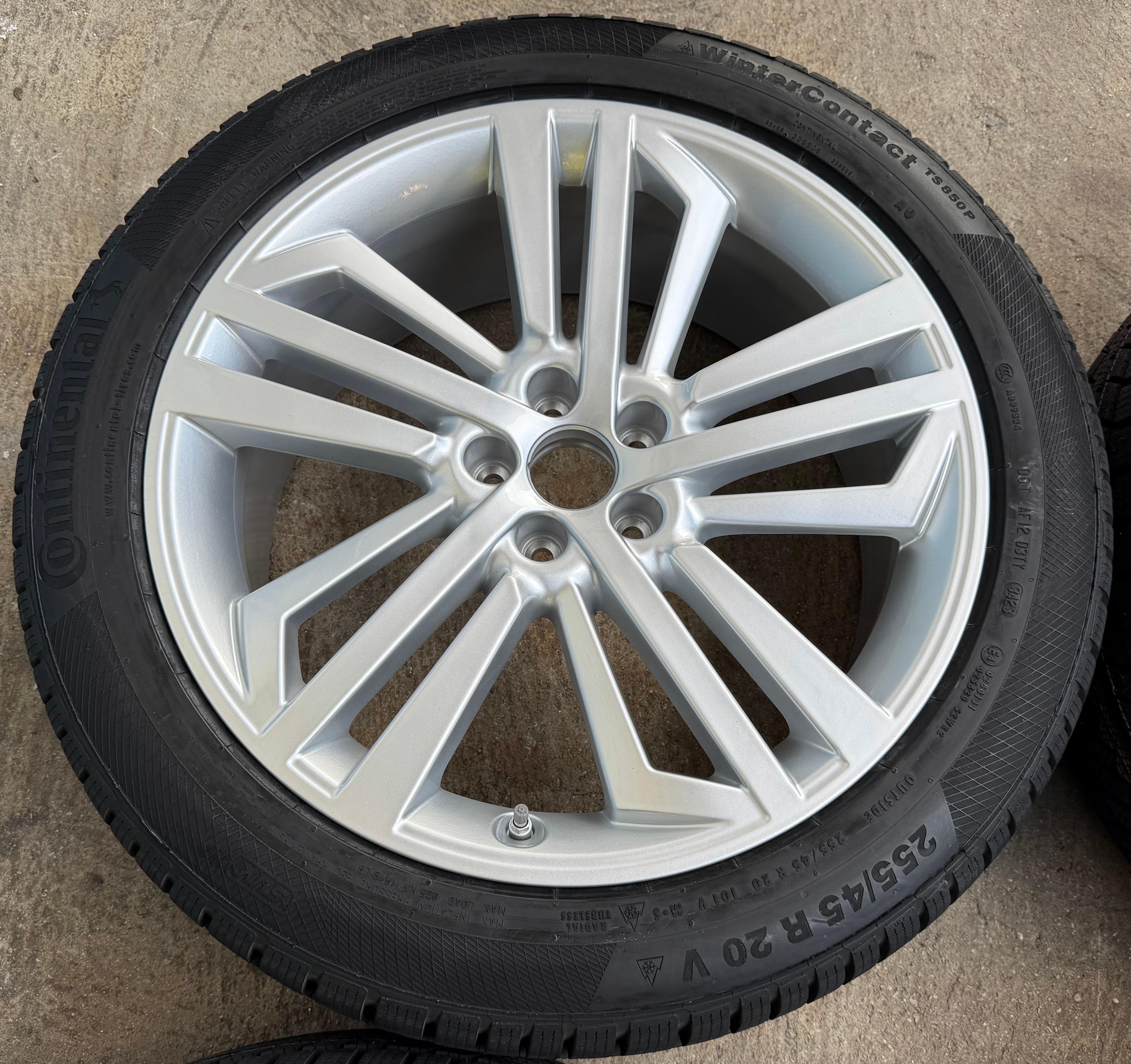 4 Original 20" Alu Winterräder AUDI Q5 SQ5 FY 80A601025L 255/45R20 101V Continental NEU