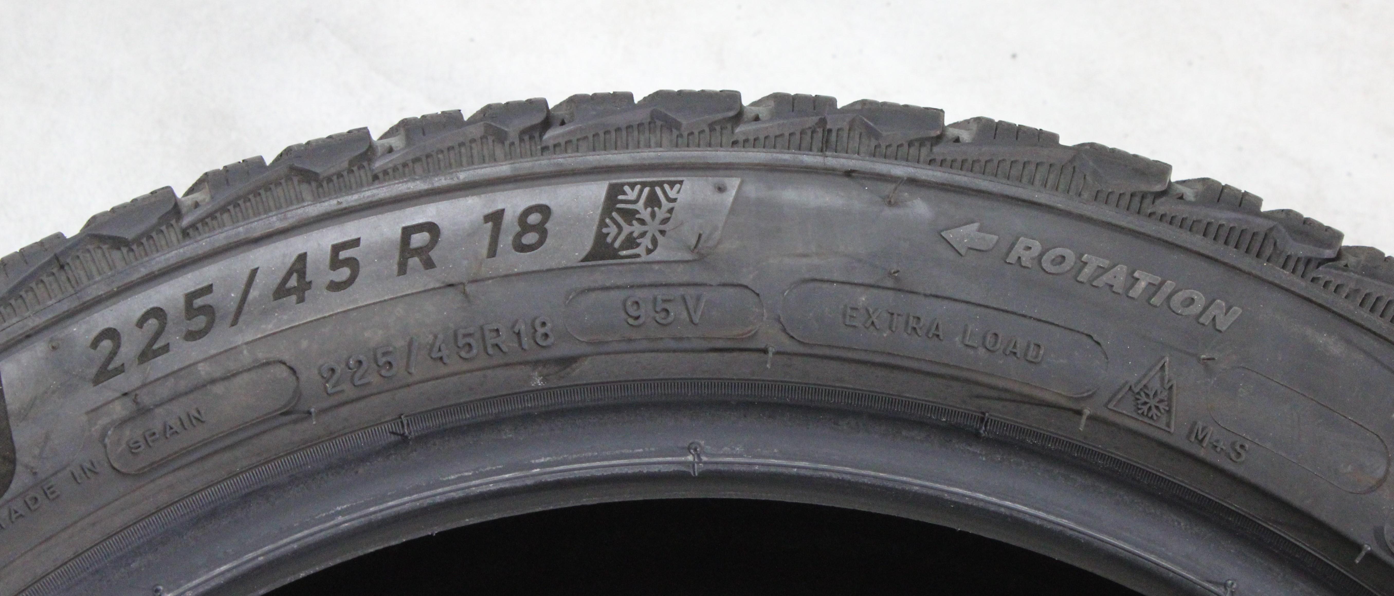2 x 225/45R18 95V Winterreifen Michelin Pilot Alpin 5 MO1 5-5,5mm 2022 XL