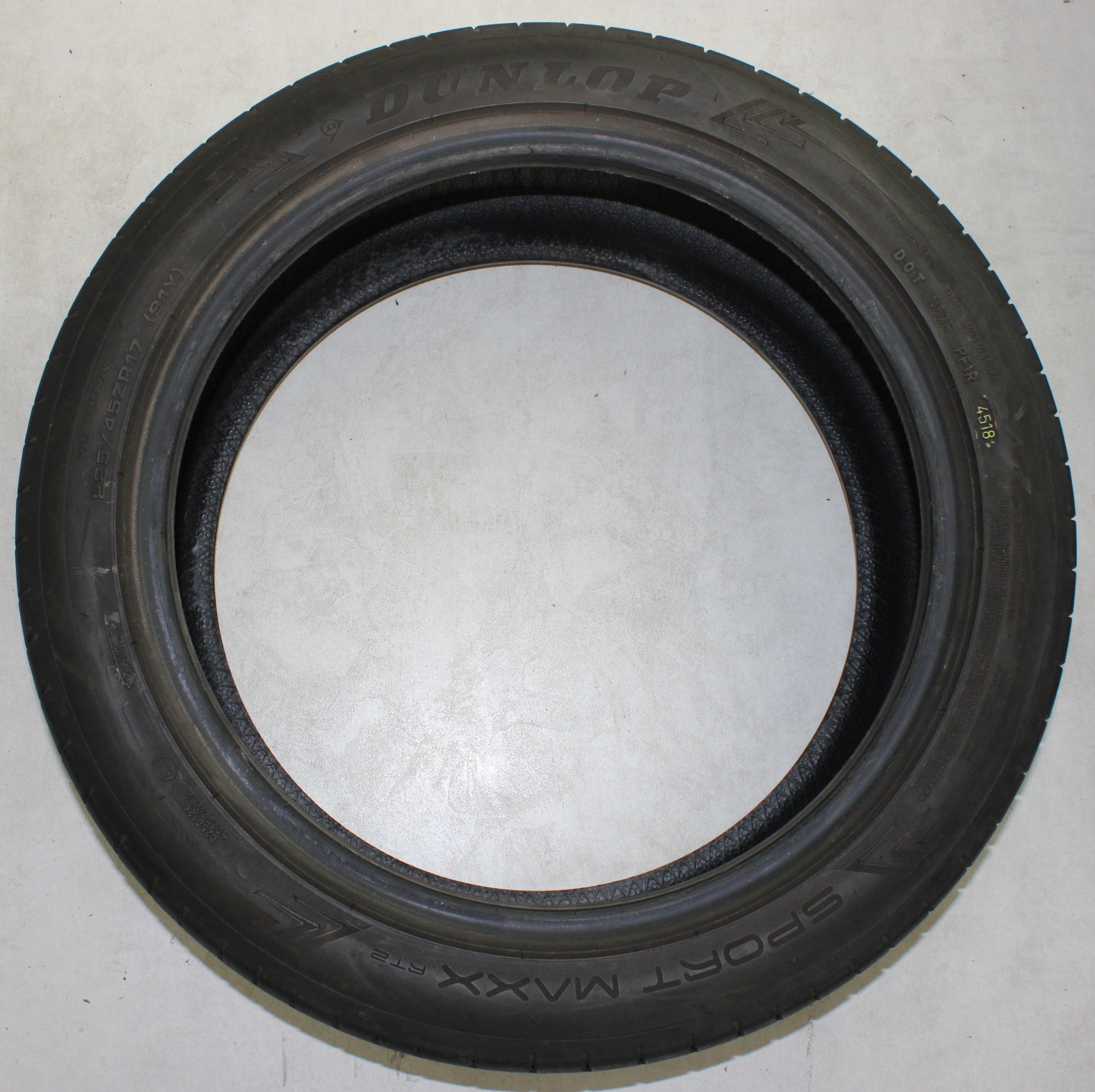 2 x 225/45R17 91Y Sommerreifen Dunlop Sport Maxx RT2 5-5,5mm 2018