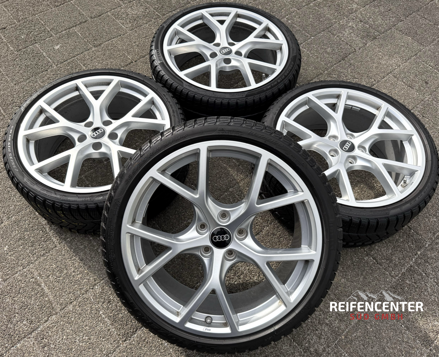 4 ORIGINAL 19" ALU WINTERRÄDER AUDI RS3 8Y 8Y0601025BT 235/35R19 91V PIRELLI RDKS