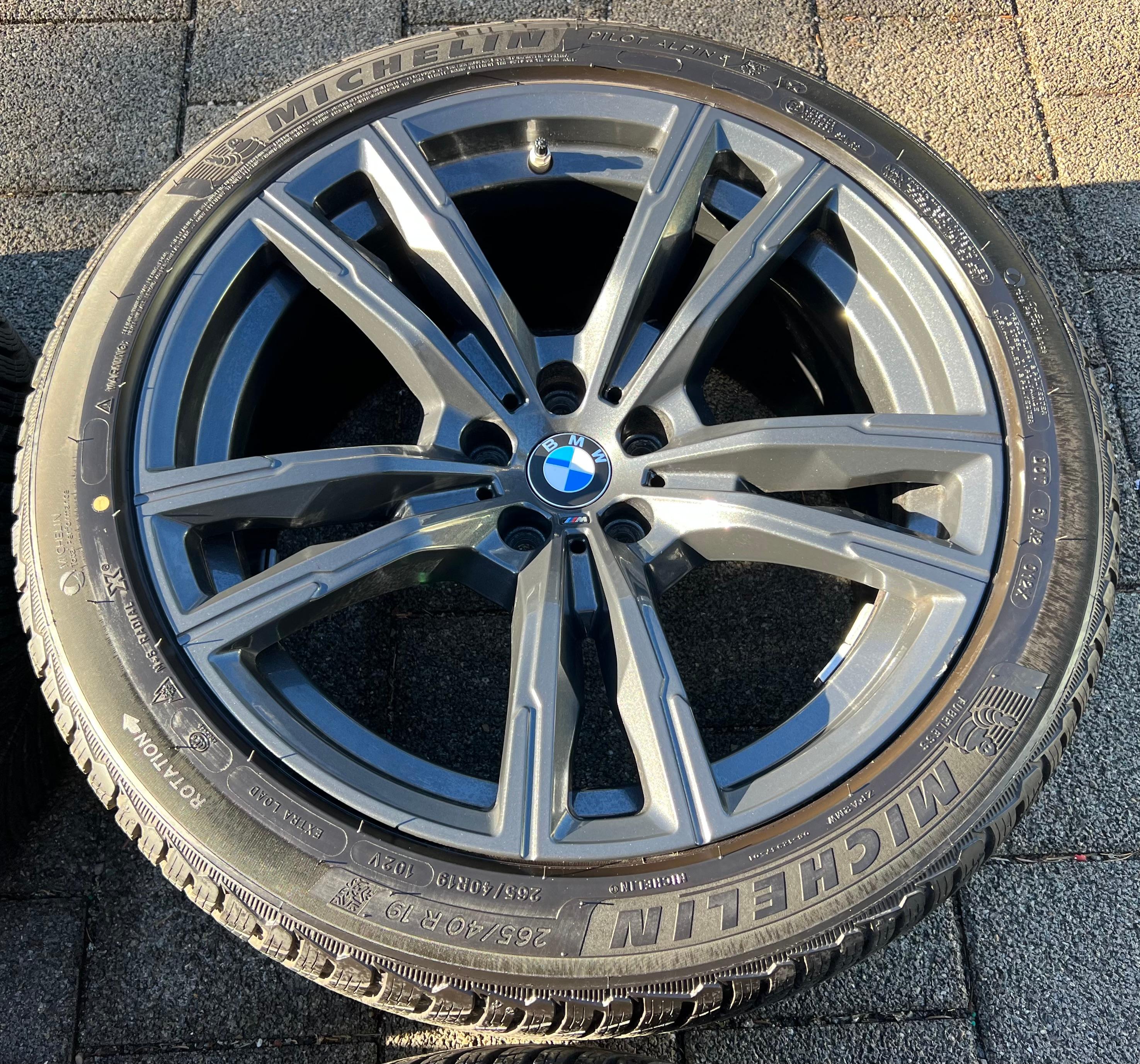 4 CERCHI INVERNALI ORIGINALI IN ALLUMINIO DA 19" BMW M5 F90 M8 F91 F92 F93 STYLING M812 CONSEGNA GRATUITA
