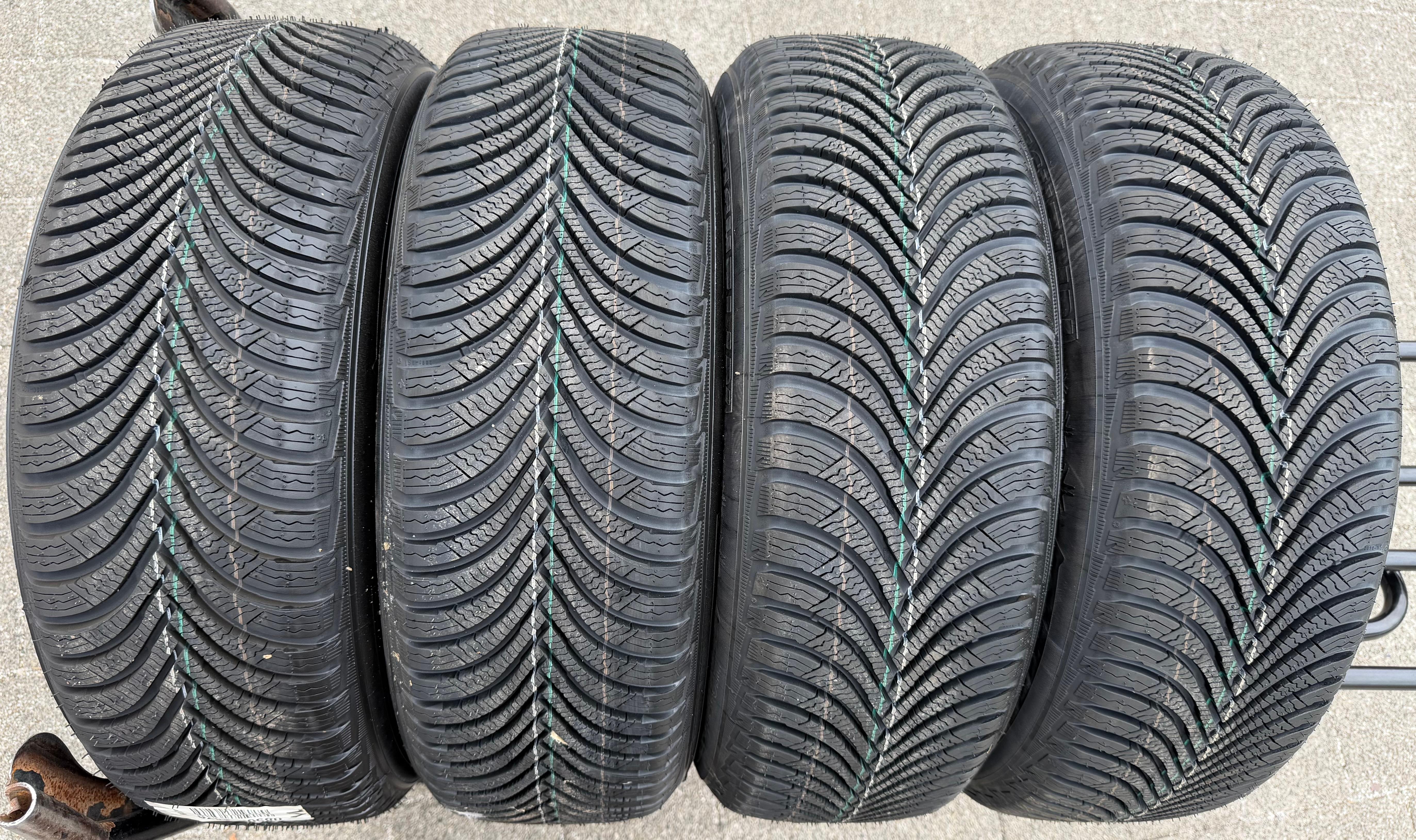 4 Original Alu Winterräder Audi A1 GB GBH 82A601025C 205/60R16 92H 2022 NEU