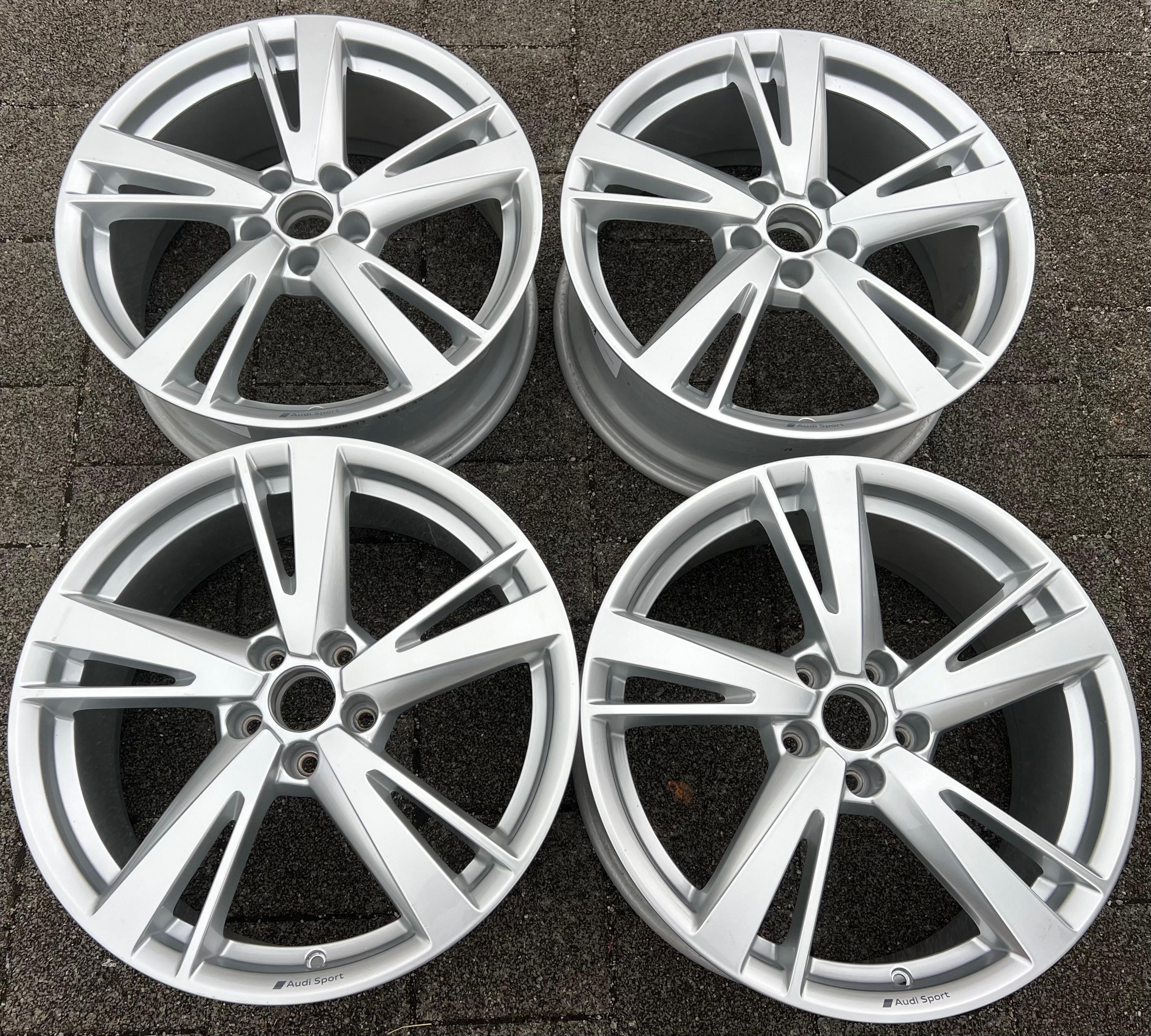 4 ORIGINAL 19" ALUFELGEN FELGEN AUDI A3 S3 RS3 8V 8V0601025EJ 8x19 ET42