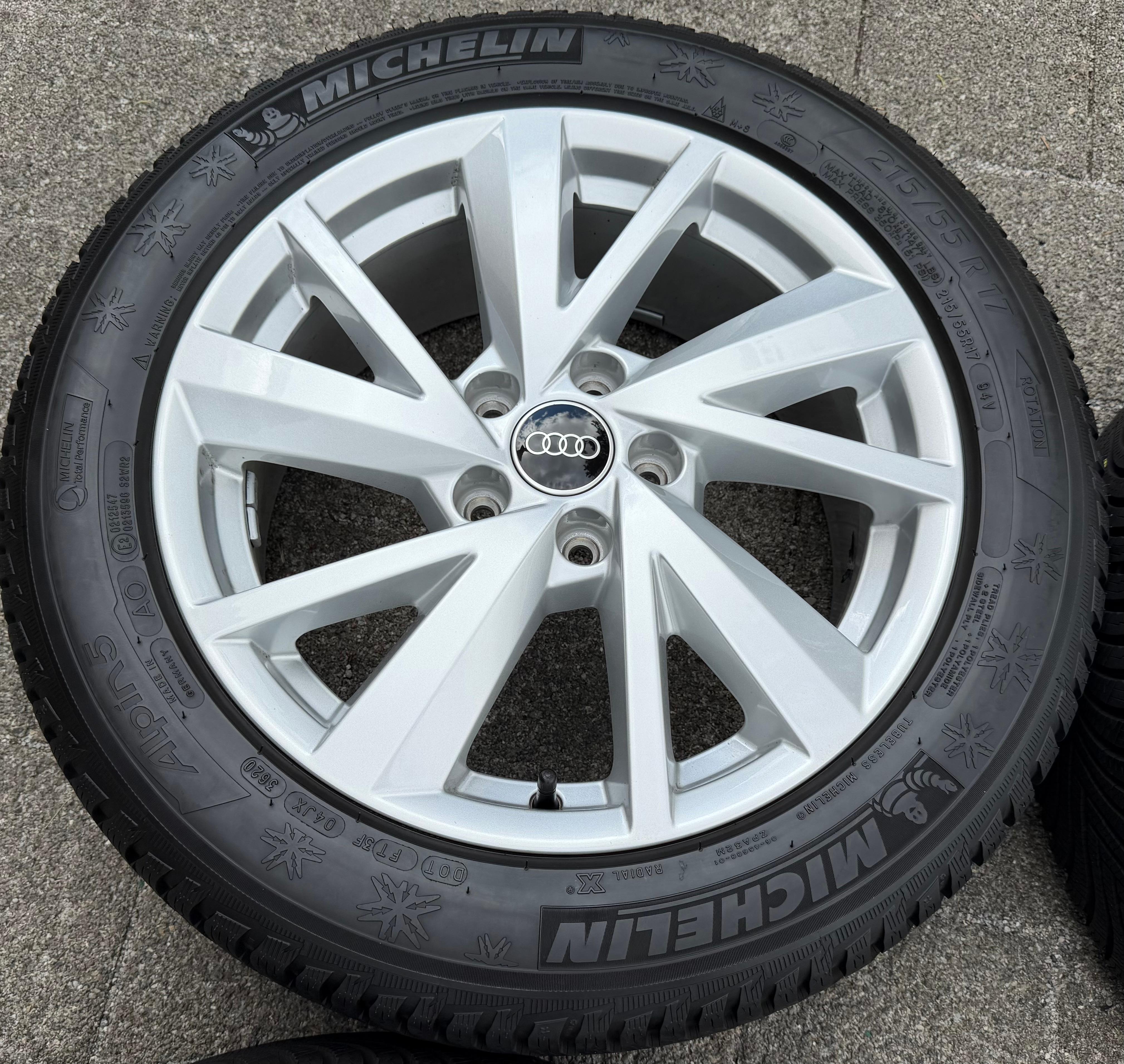 4 Original 17" Alu Winterräder Audi Q2 215/55R17 94V Michelin 8MM