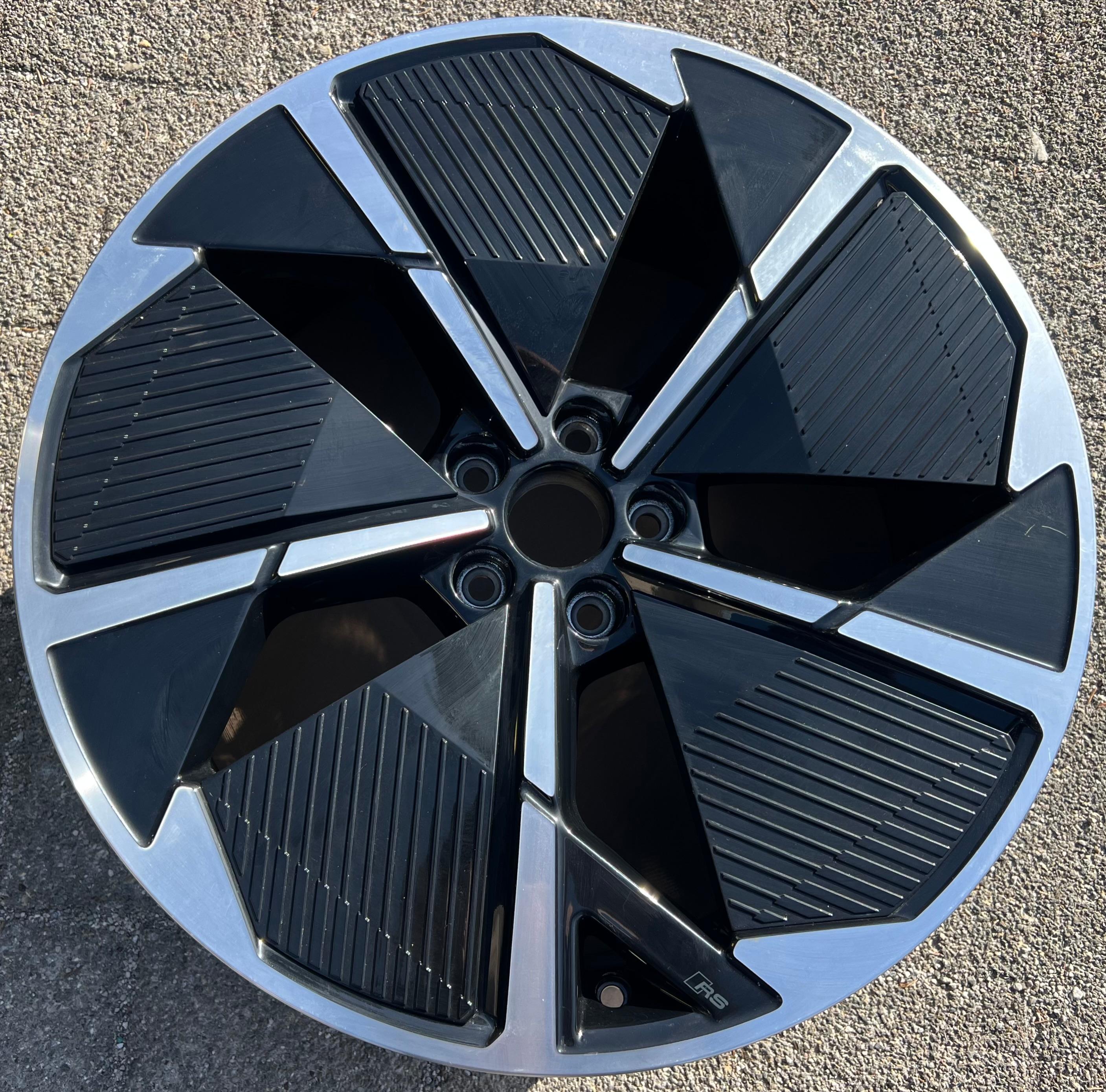 1 X ORIGINAL 21" ALUFELGE FELGE AUDI Q4 E-TRON 89A601025S 9x21 ET42 FREIHAUS