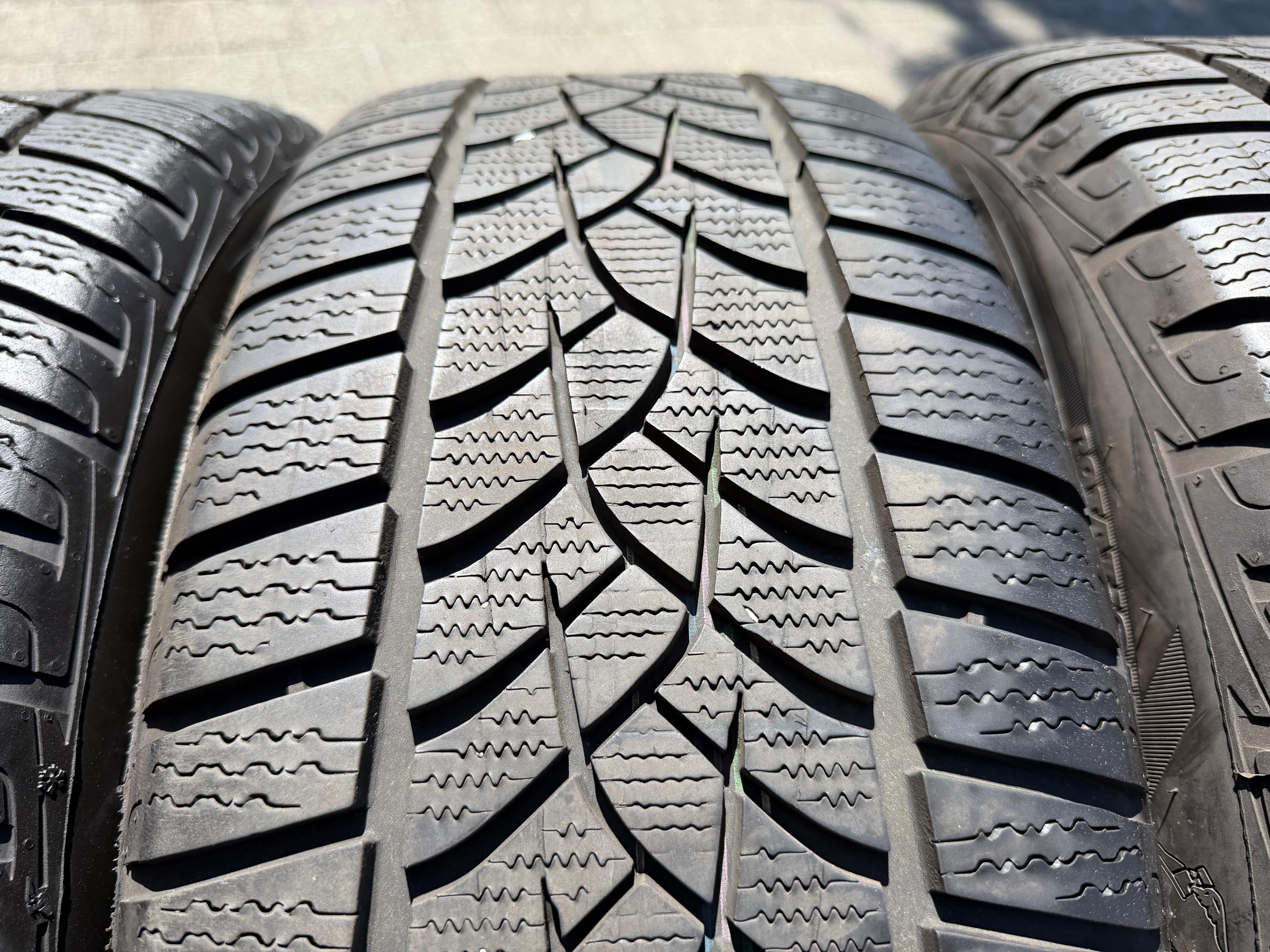 4 Original 18" Alu Winterräder Audi A8 4N 4N0601025A 235/55R18 104H Goodyear 2022