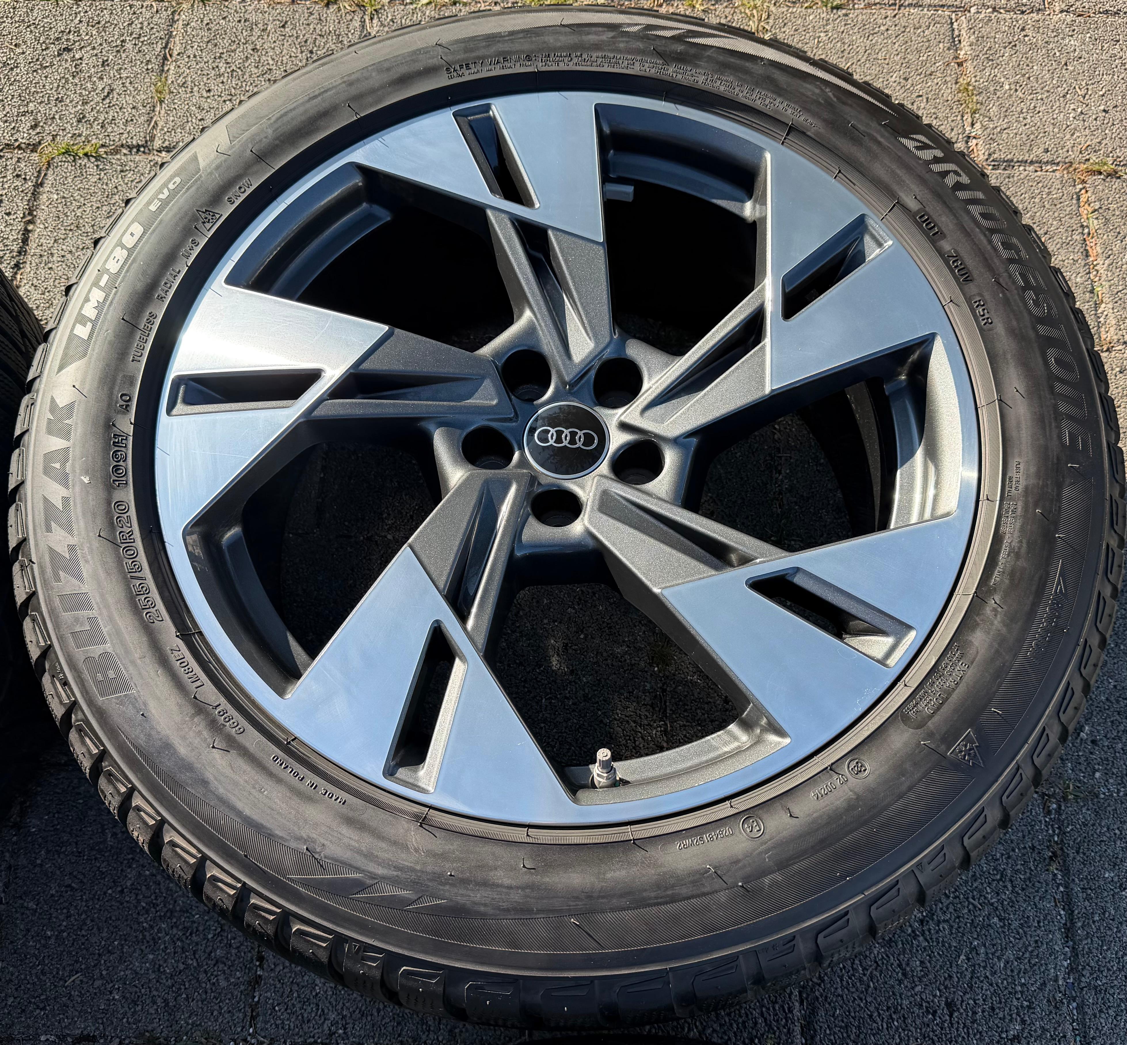 4 ORIGINAL 20" ALU WINTERRÄDER AUDI E-TRON Q8 ETRON 4KE601025T 255/50R20 109H