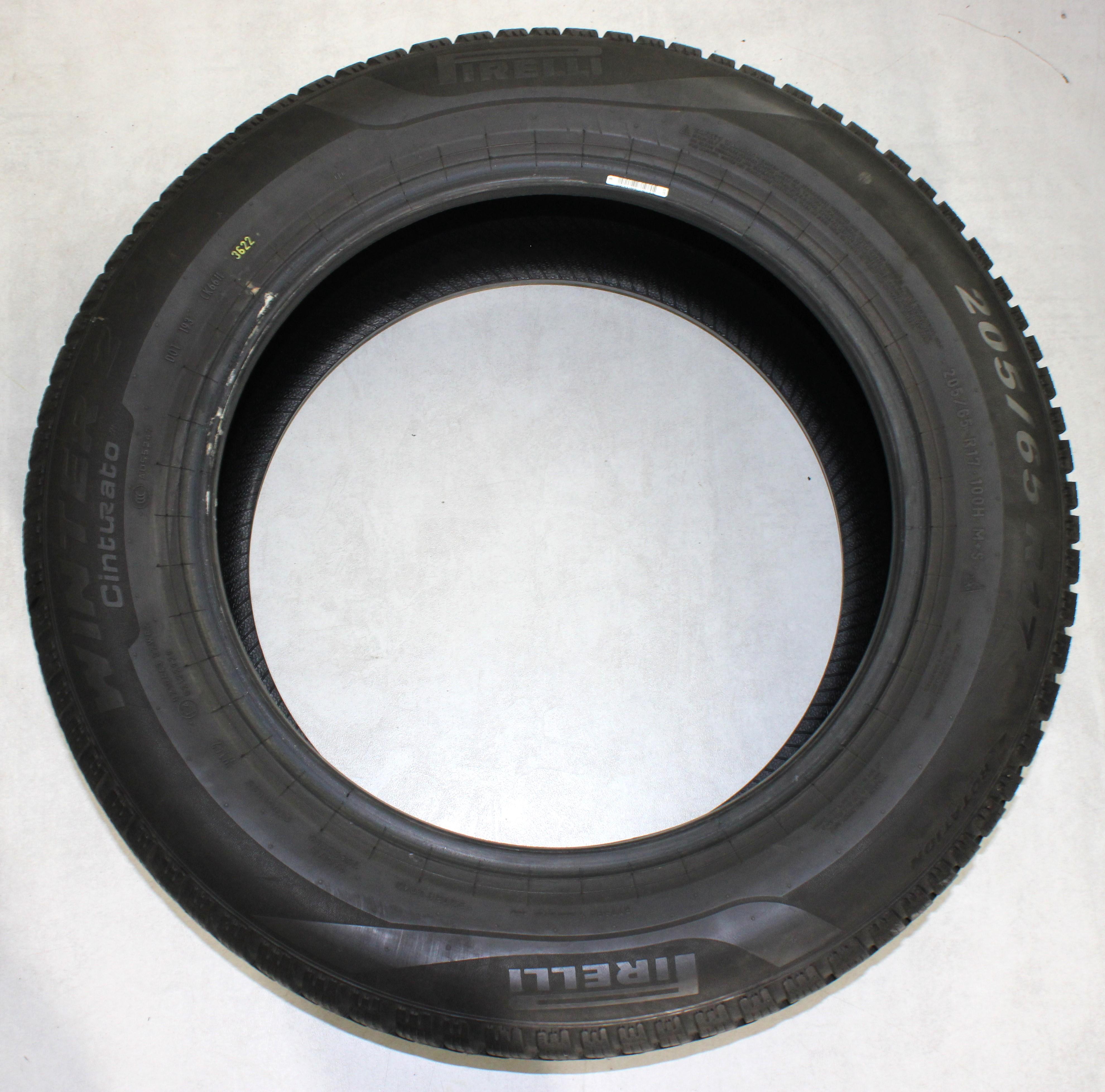 2 x 205/65R17 100H Winterreifen Pirelli Winter Cinturato 2* 5,5-6mm 2022