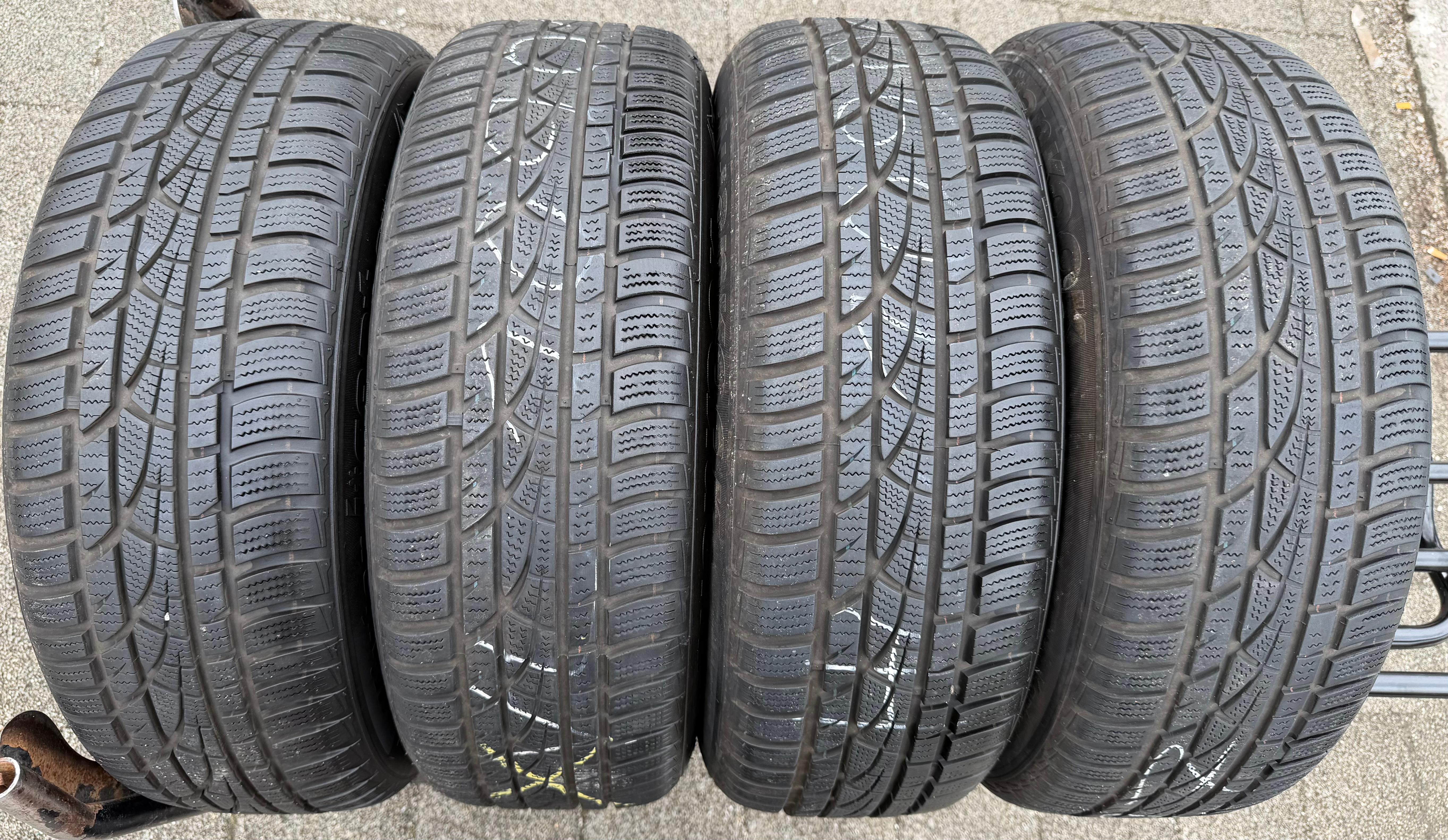 4 ORIGINAL ALU WINTERRÄDER AUDI A4 B9 8W 205/60R16 92H 8W0601025 2024