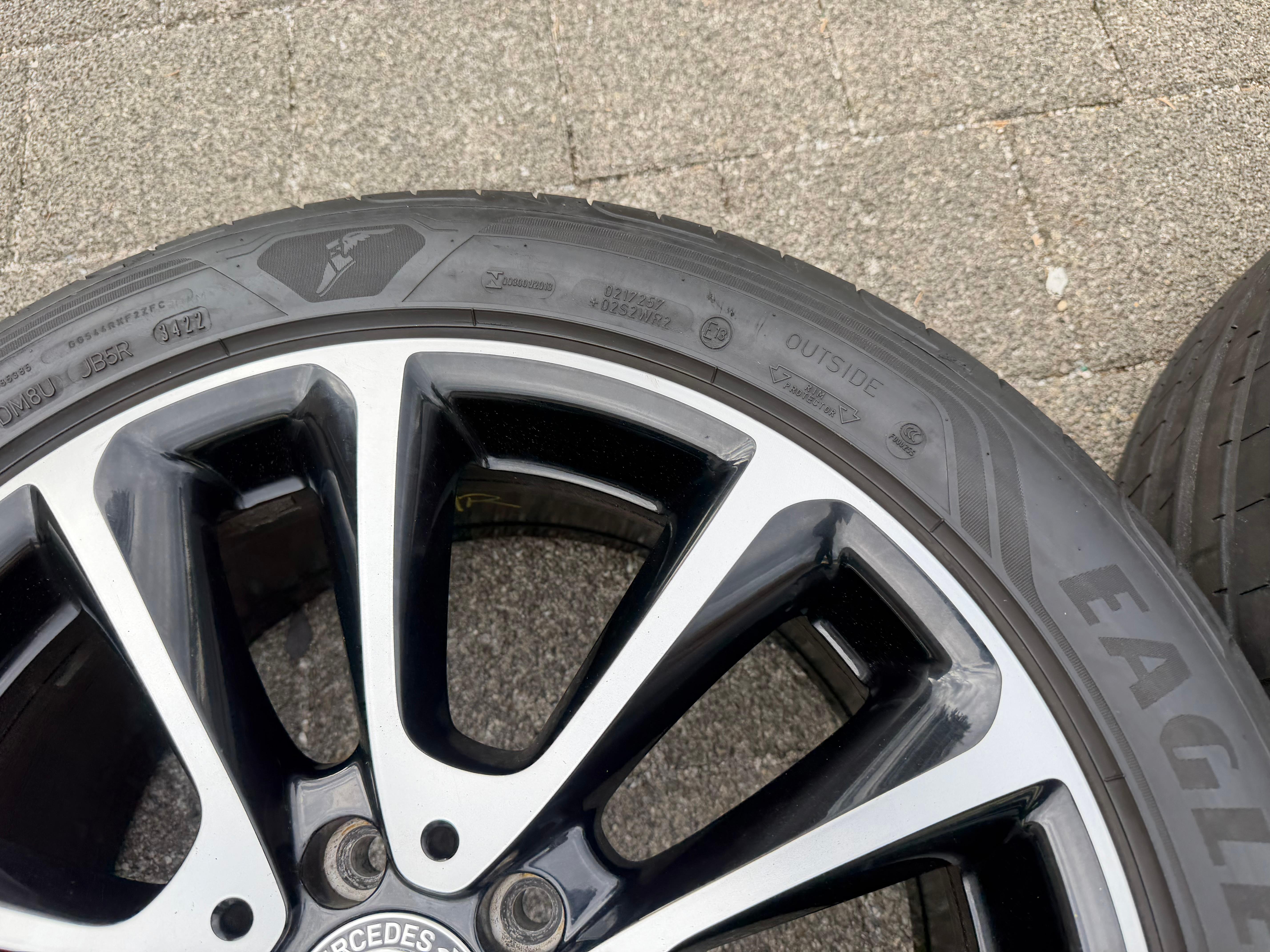 4 ORIGINAL 18" ALUFELGEN MERCEDES E-KLASSE W213 A2134011600 8x18 ET43 FREIHAUS