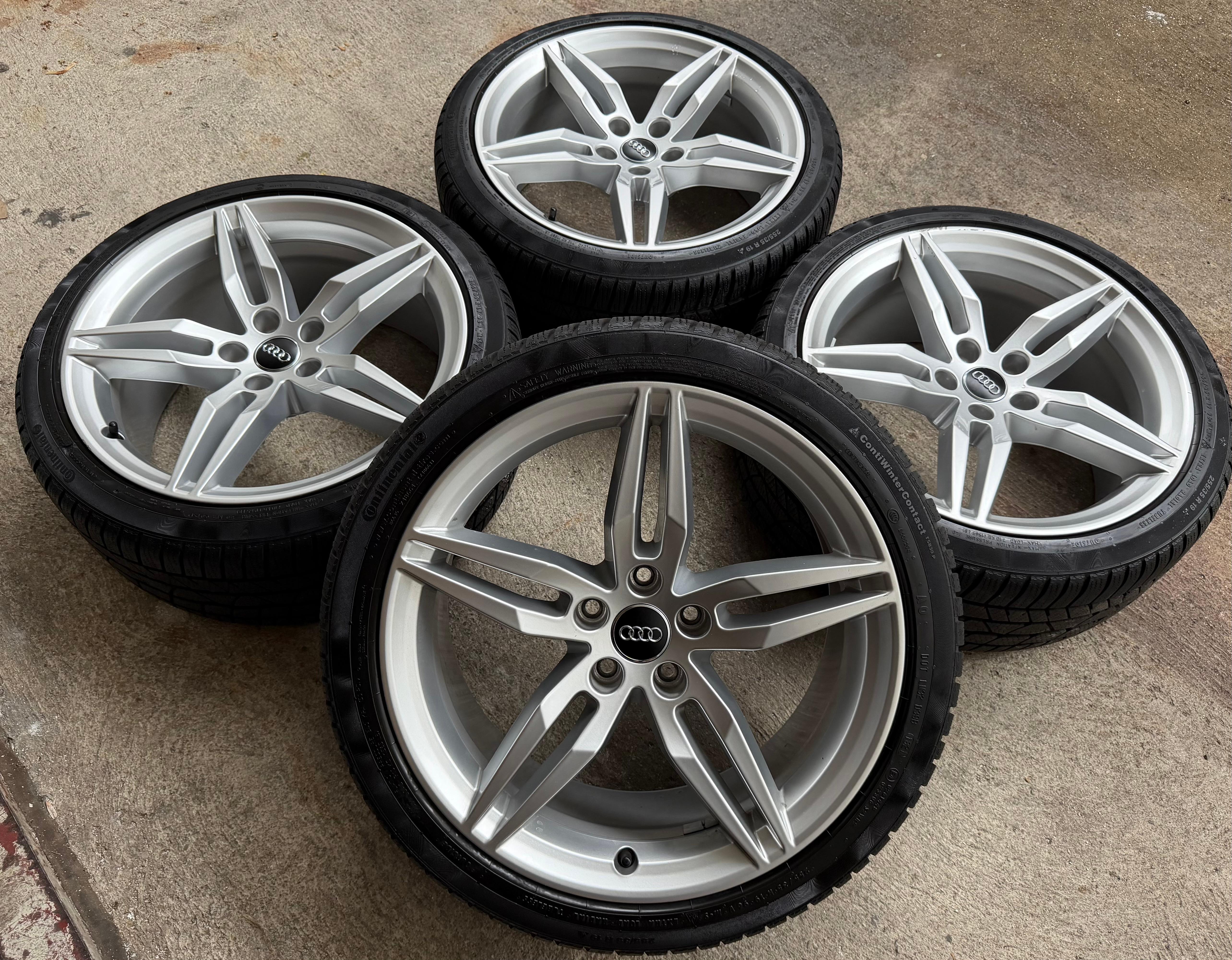 4 roues hiver complètes en alliage d’origine 19" Audi A5 S5 8W F5 8W0601025AM 255/35R19 96V Continental
