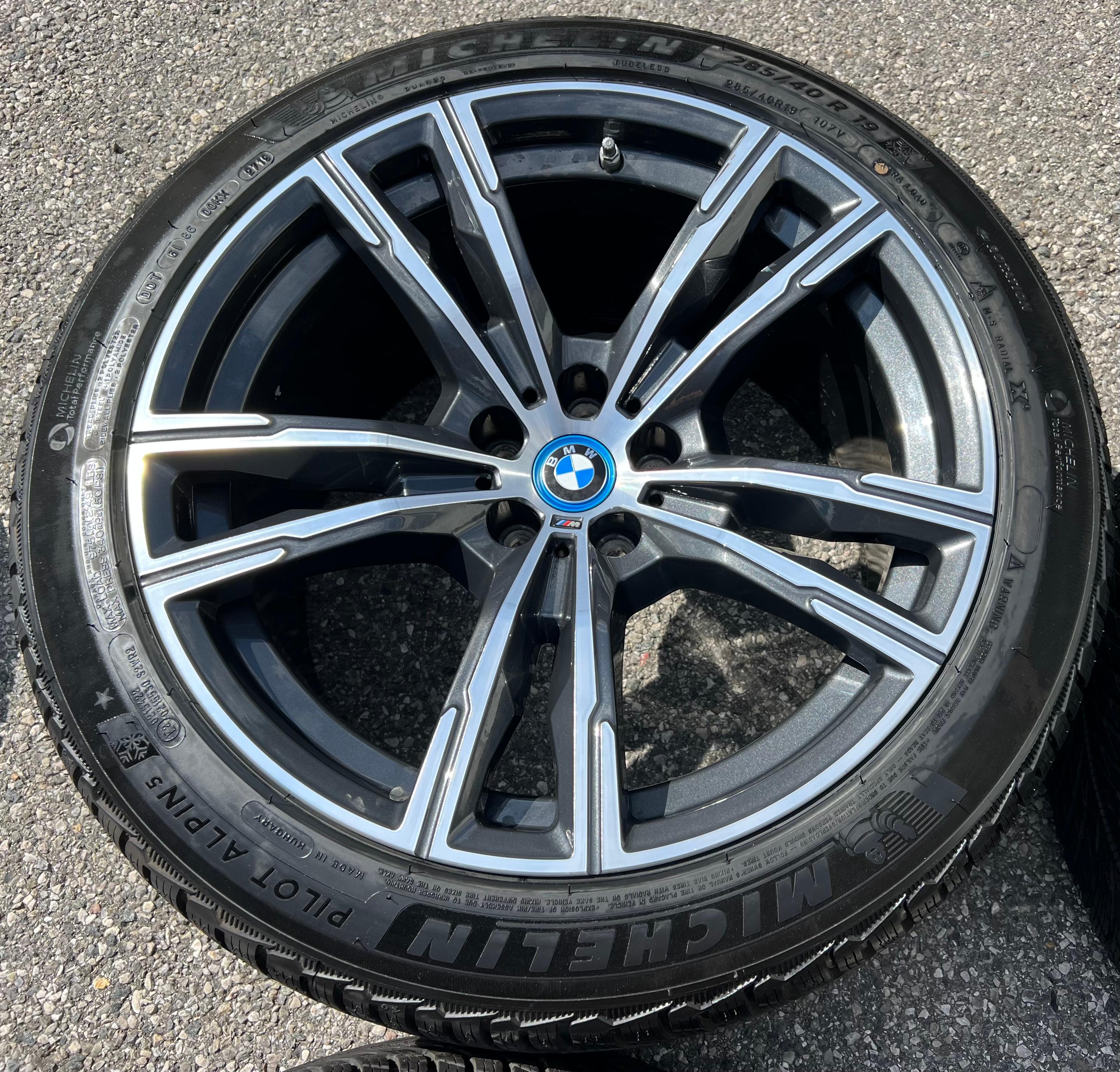 4 ORIGINAL 19" ALU WINTERRÄDER BMW M8 F91 F92 F93 STYLING M812 8089560 8089561 FREIHAUS