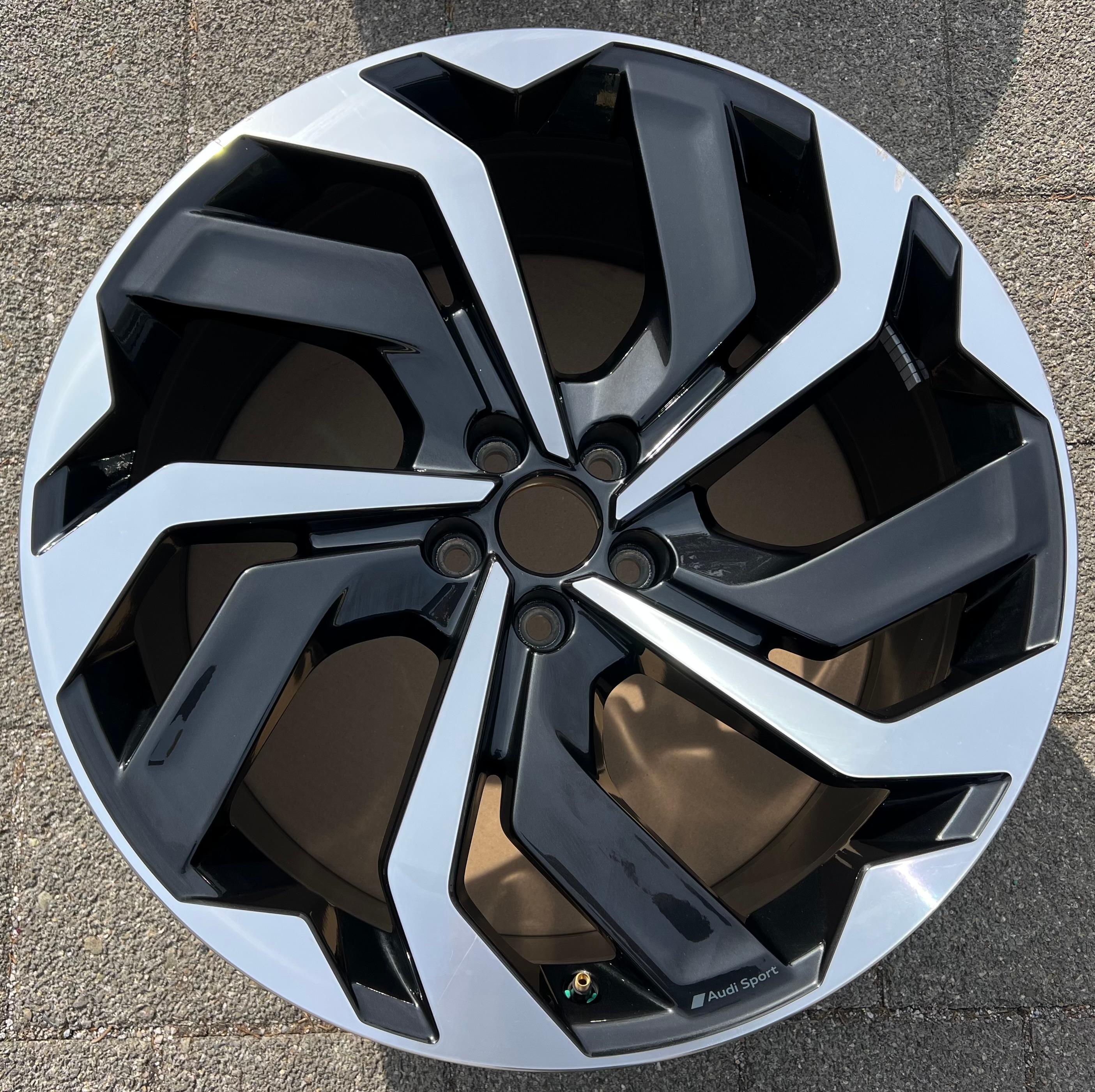 1 X ORIGINAL 21" ALUFELGE FELGE AUDI E-TRON Q8 4KE 9,5x21 ET36 4KE601025A