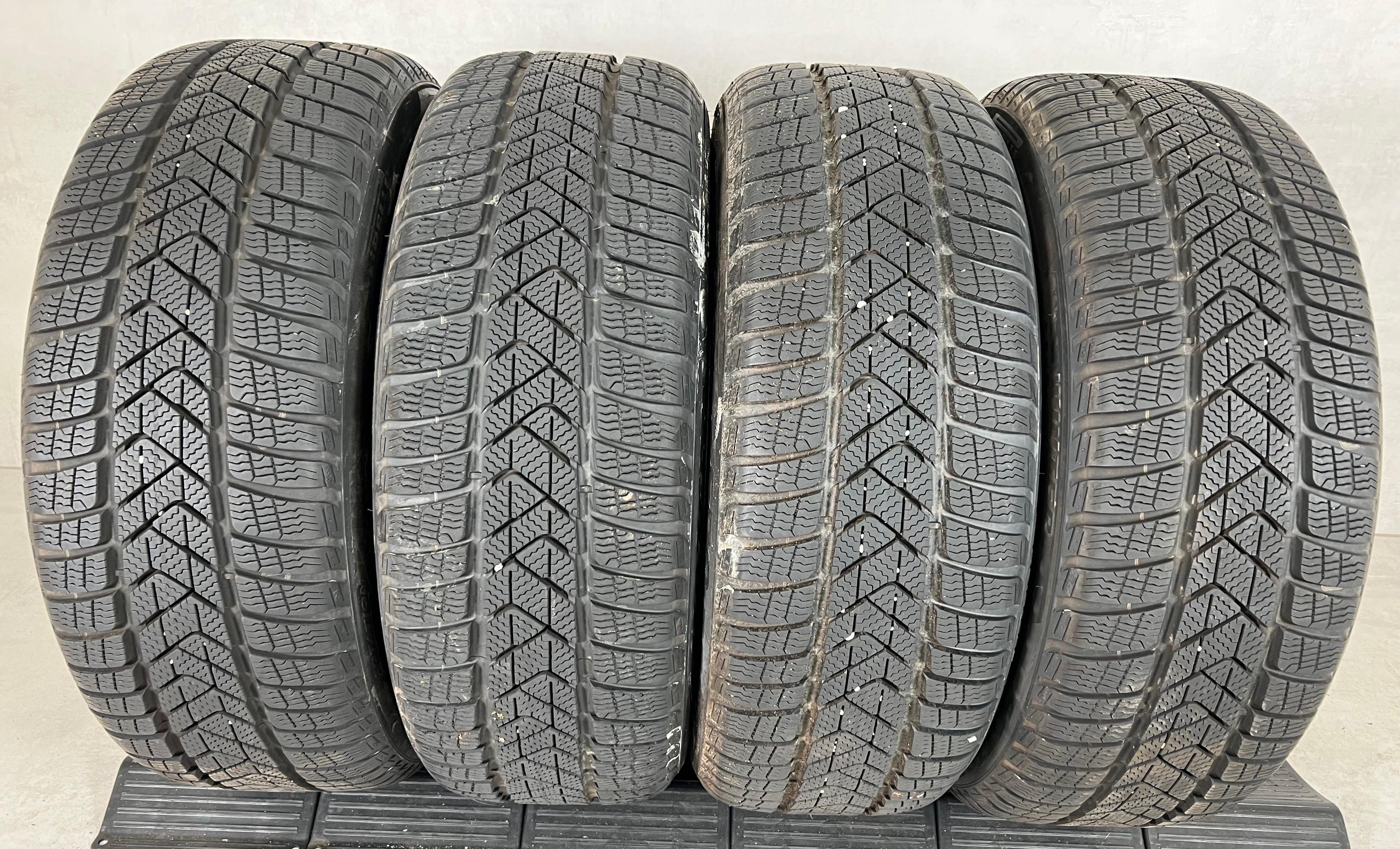 4 x 225/45R19 96V Winterreifen Pirelli Sottozero 3 Runflat 7-7,5mm 2020