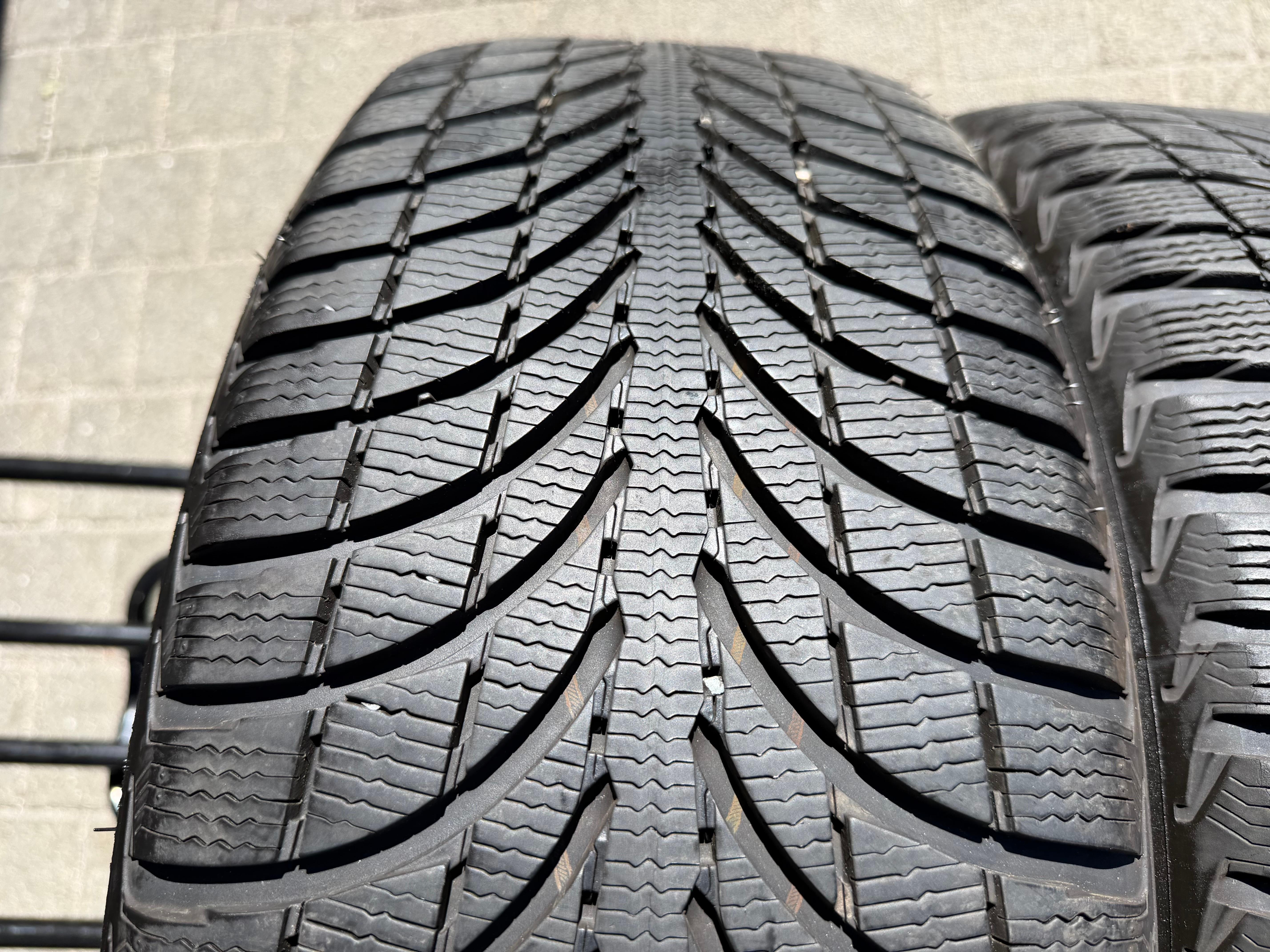 4 ruedas de invierno de aleación originales de 19" para Audi Q5 SQ5 FY 80A601025K 235/55R19 101H Michelin 2022