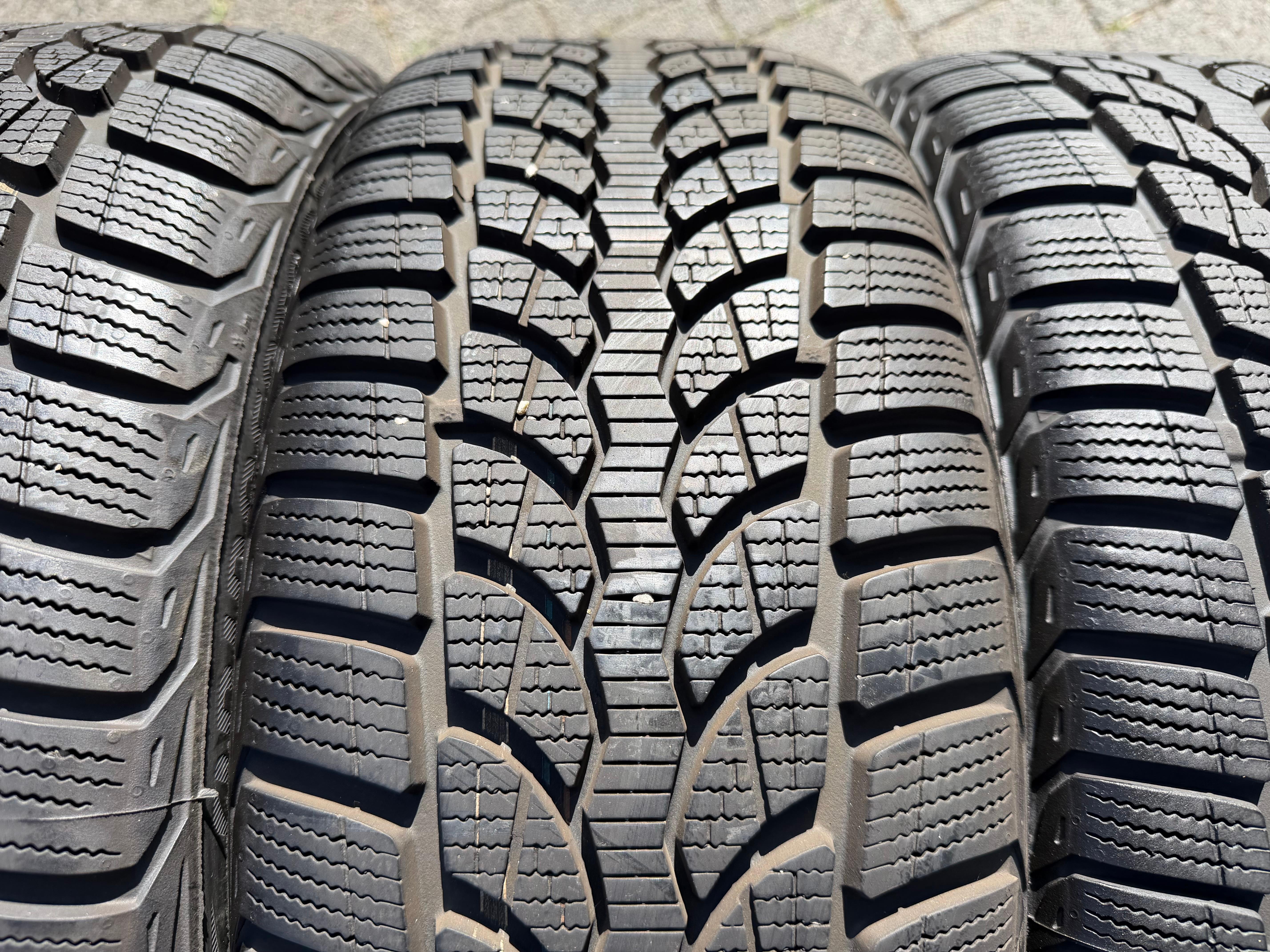 4 Original 17" Alu Winterräder Audi A3 S3 8V 8V0601025DH 205/50R17 93H Bridgestone