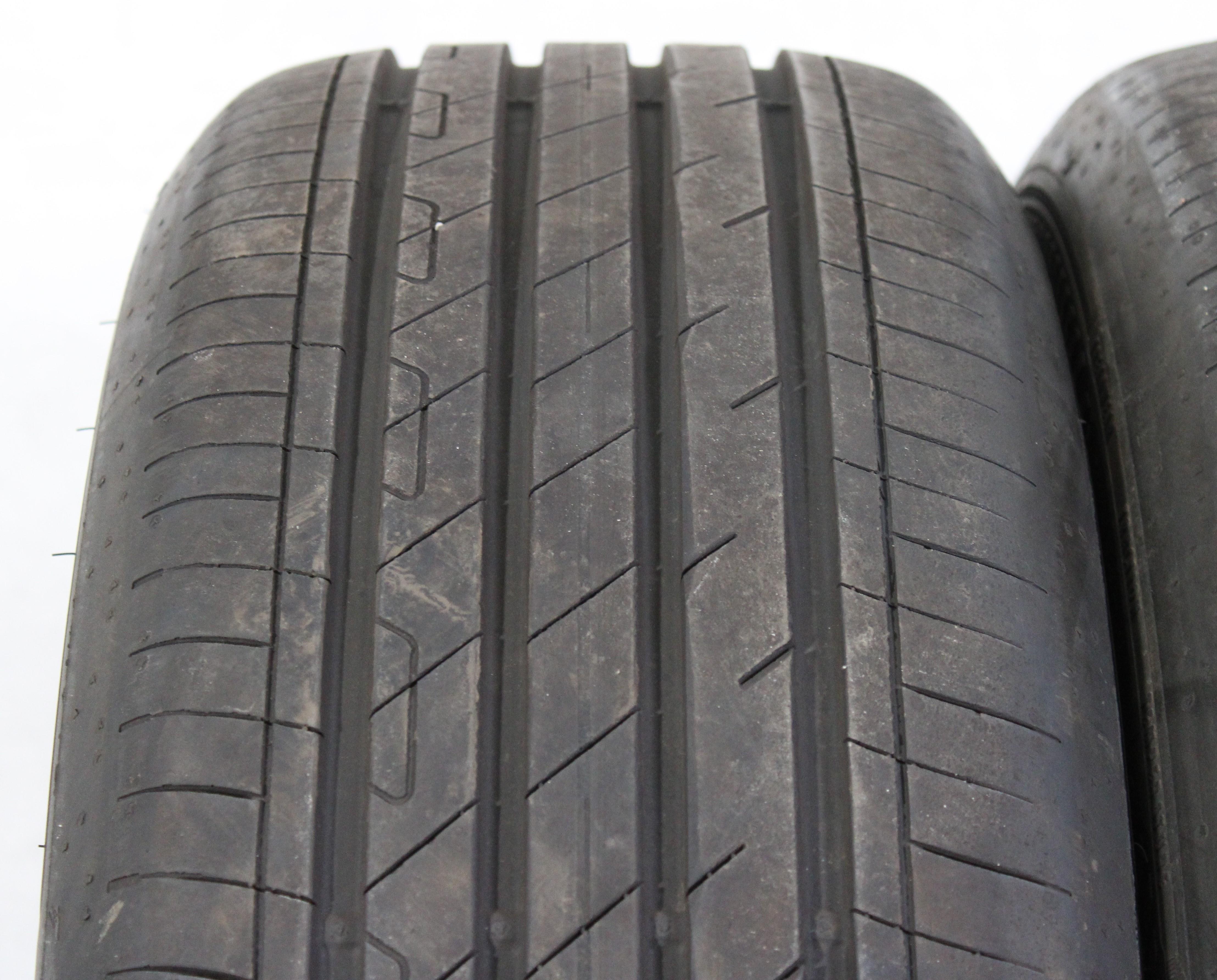 2 x 235/60R20 108H Sommerreifen Goodyear Efficient Grip Performance 2 6-6,5mm 2020 *
