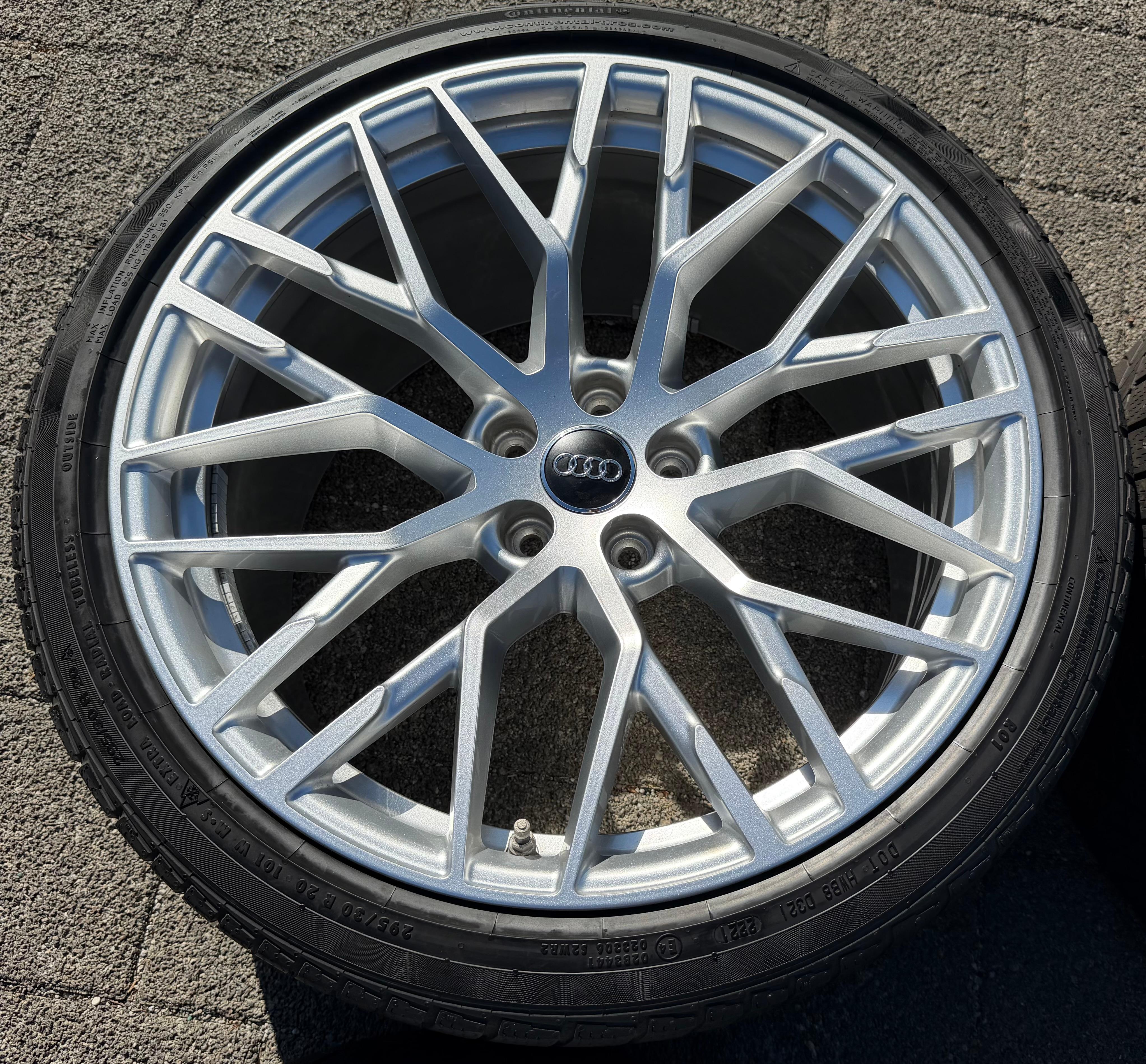 4 Original 20" Alu Winterräder Audi R8 V8 V10 4S 4S0601025G 4S0601025H Continental