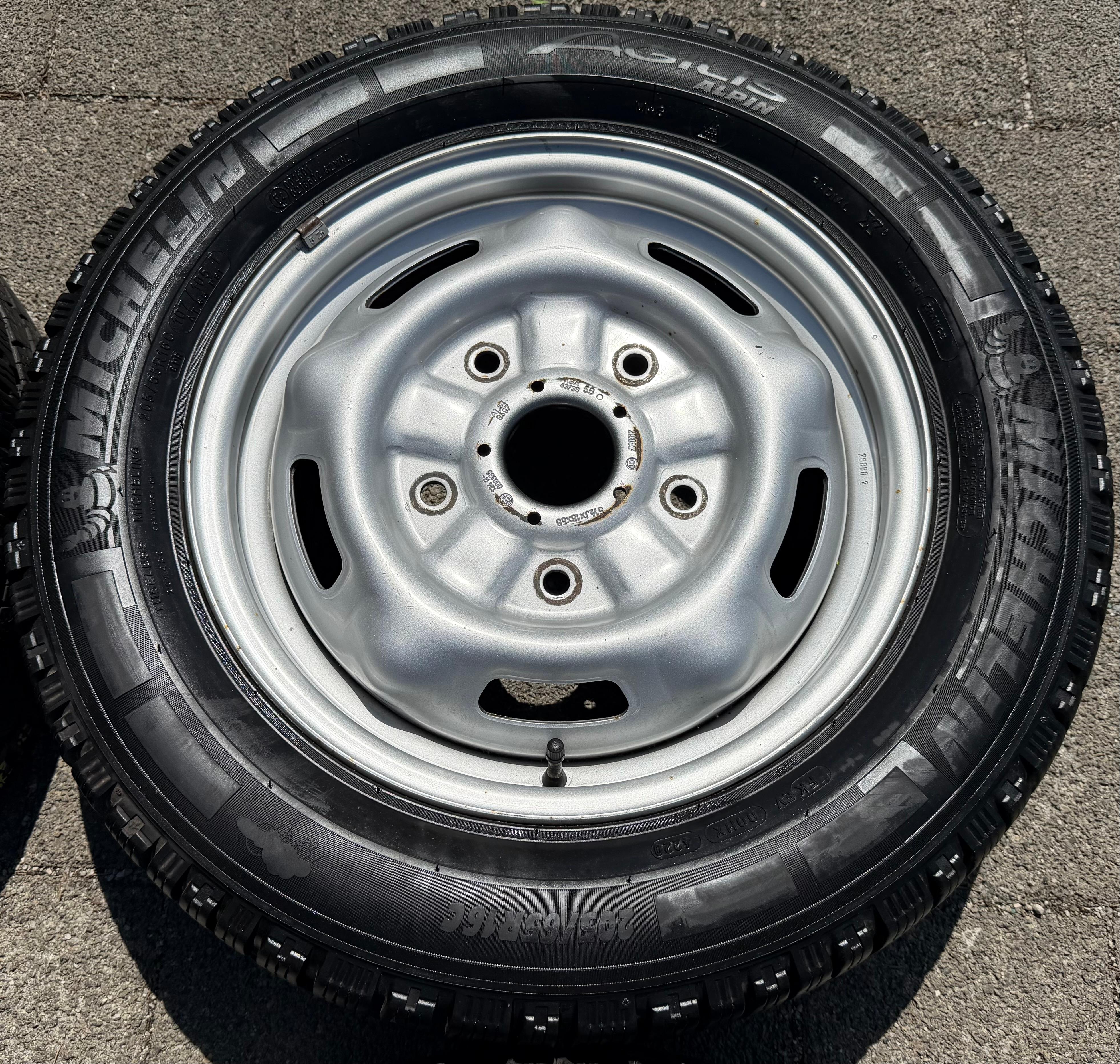 4 jantes d'hiver Stahl de 16 pouces pour Ford Transit fourgon FA_ _ 2020