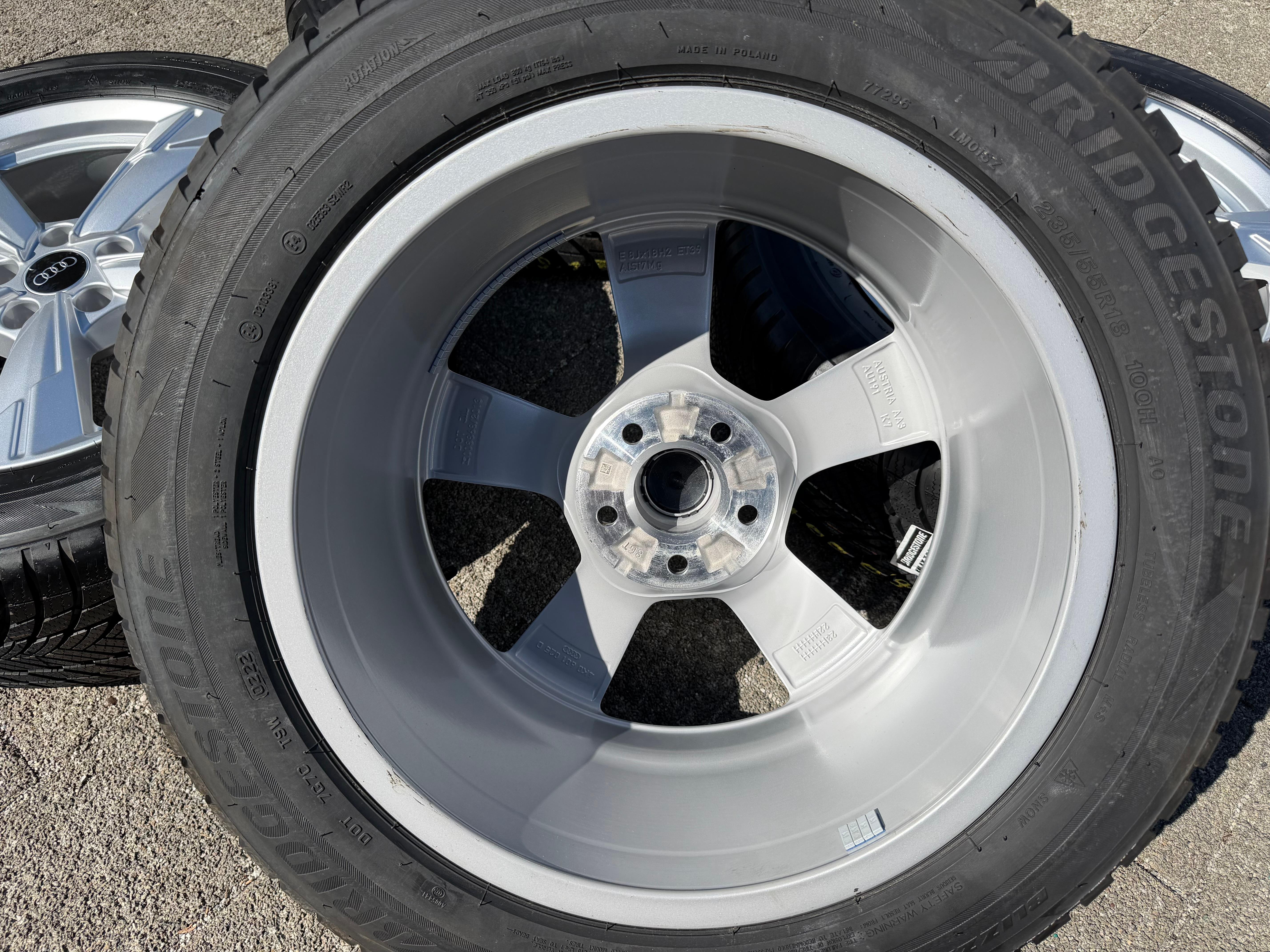 4 llantas de aluminio originales de invierno de 18" para Audi A6 Allroad 4K C8 4K0601025D 235/55R18 100H Bridgestone, NUEVAS