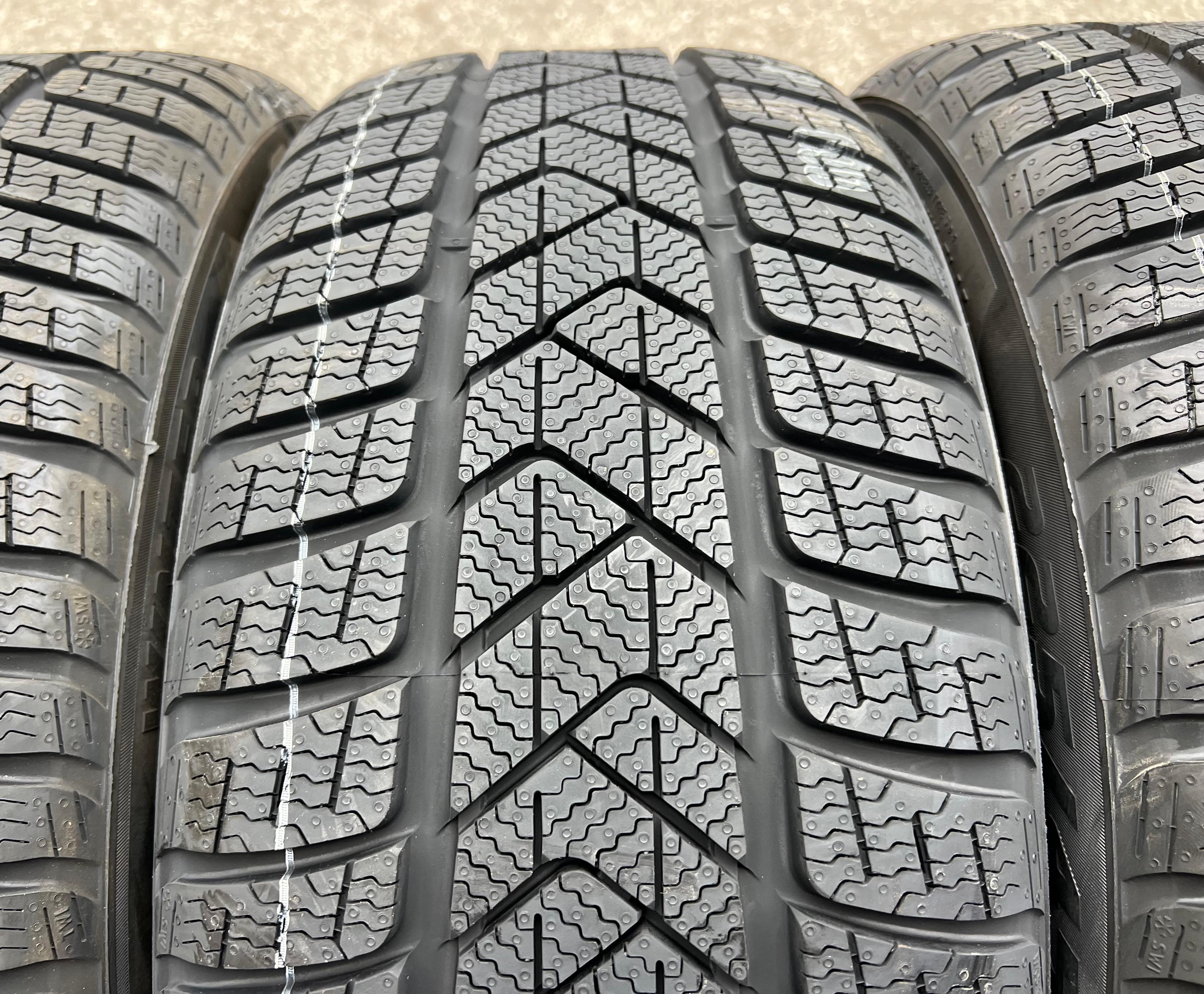 4 x 225/45R17 91H Winterreifen Pirelli Sottozero 3 Runflat NEU 2022 FREIHAUS