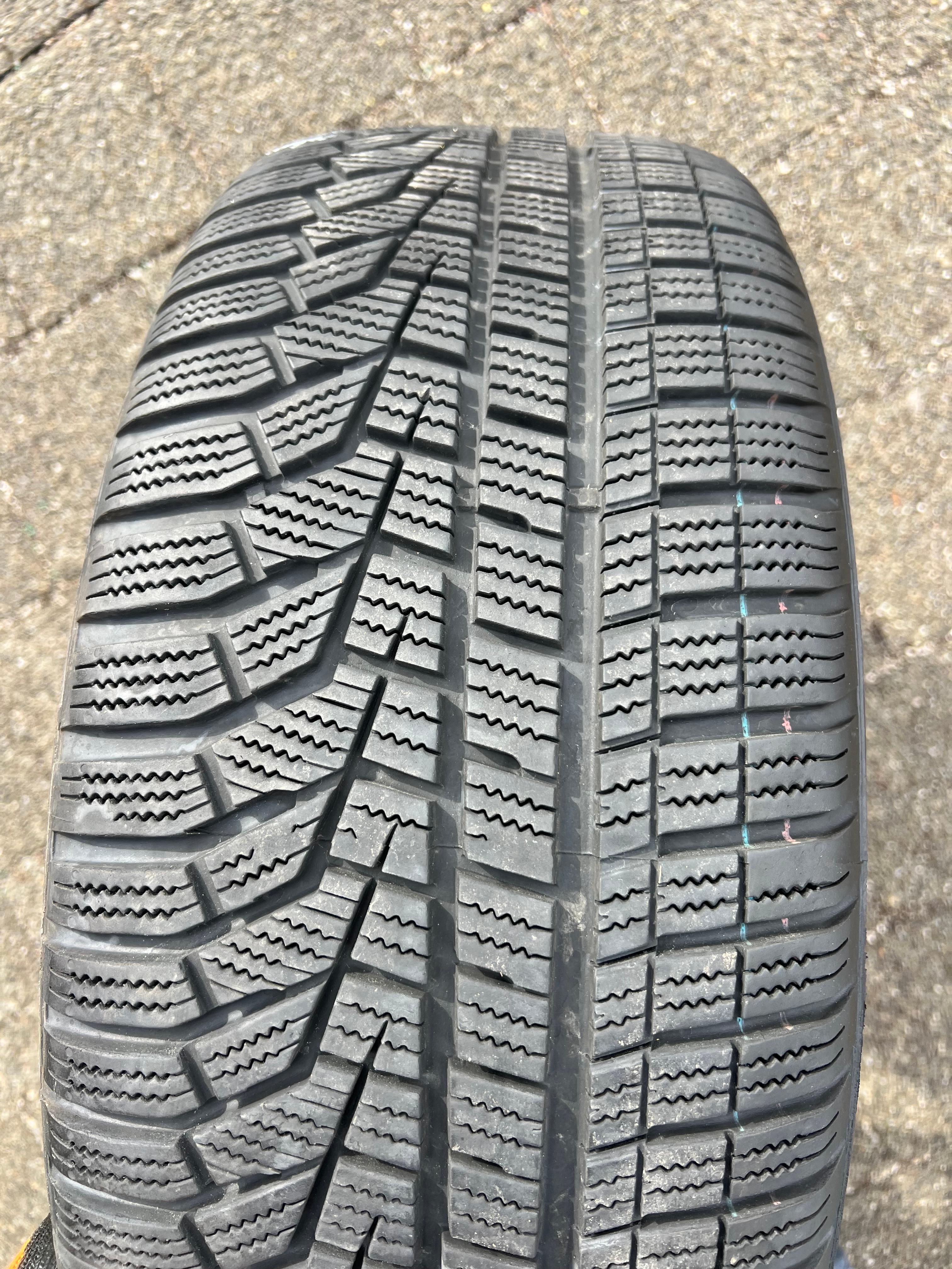 1 x 225/45R18 91H Winterreifen Hankook Winter I*Cept Evo 2 MO 6,5-7mm 2024