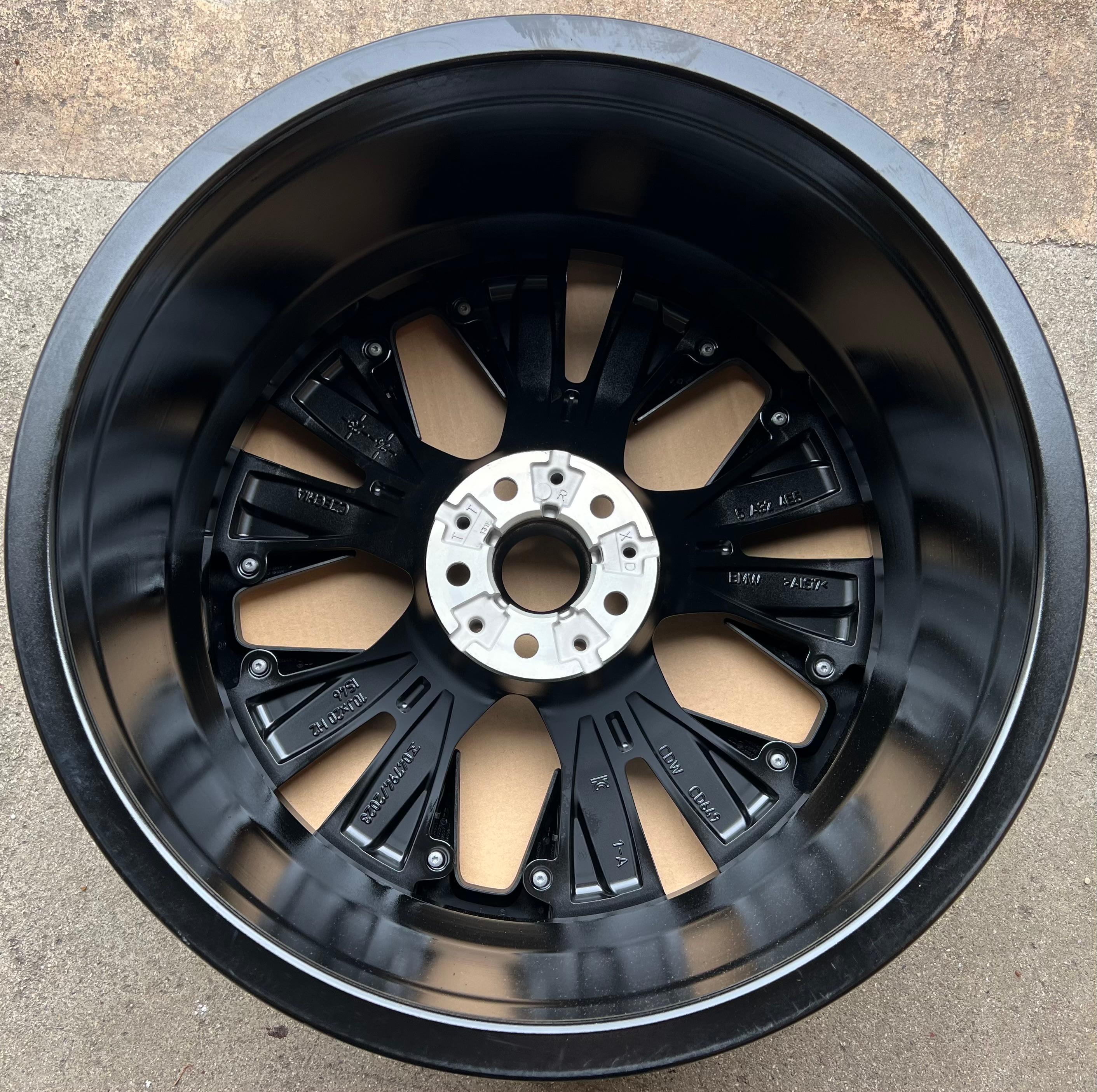 1 X ORIGINAL 20" JUPE ALU BMW 5ER LIGNE i5 G60 G61 STYLING 937 5A324E5 10x20 ET46